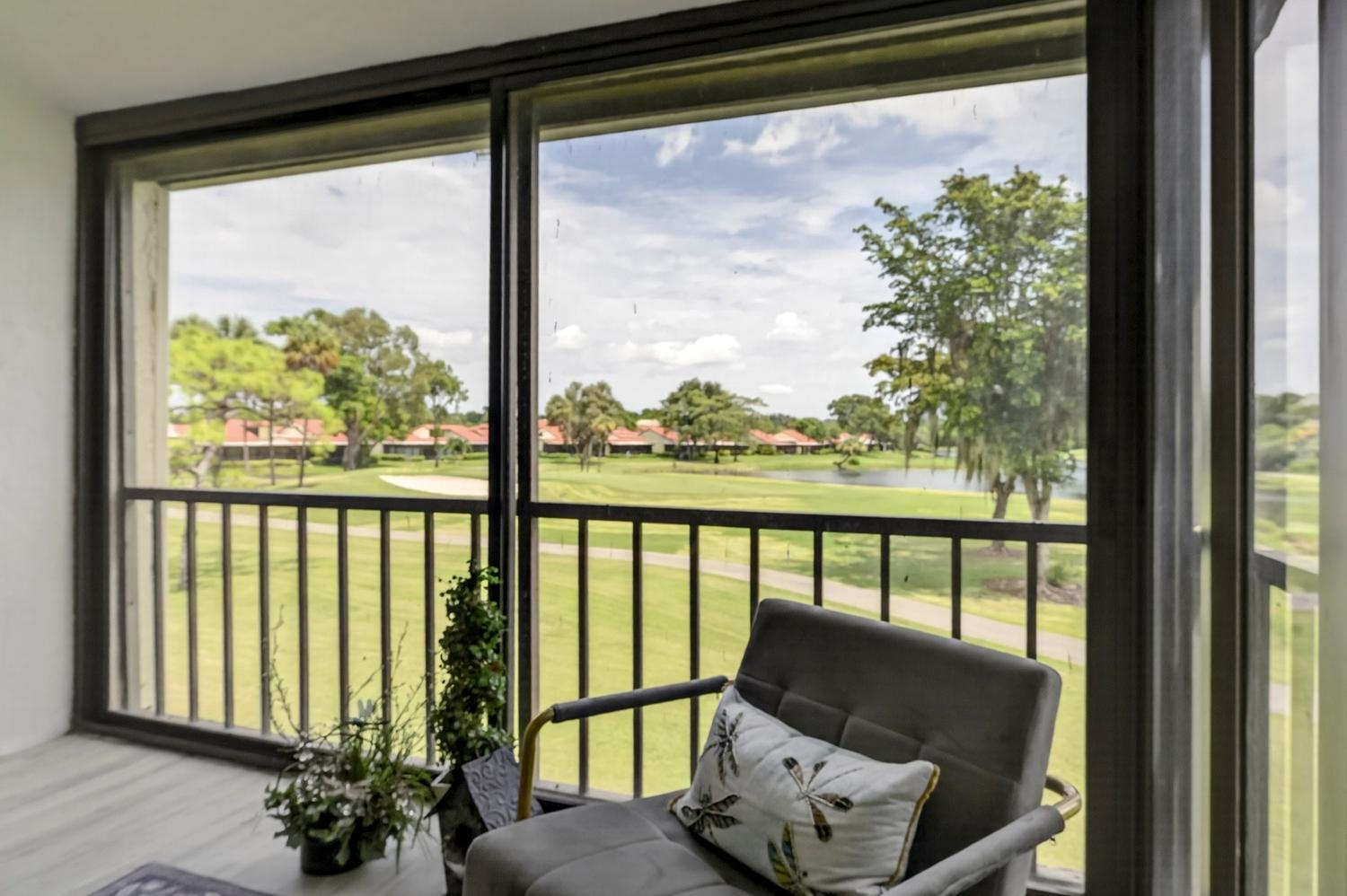 8425 Casa Del Lago Unit H