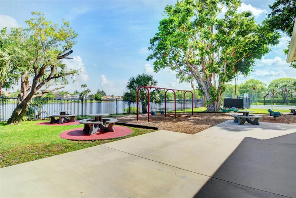 18453 OLD PRINCETON Lane