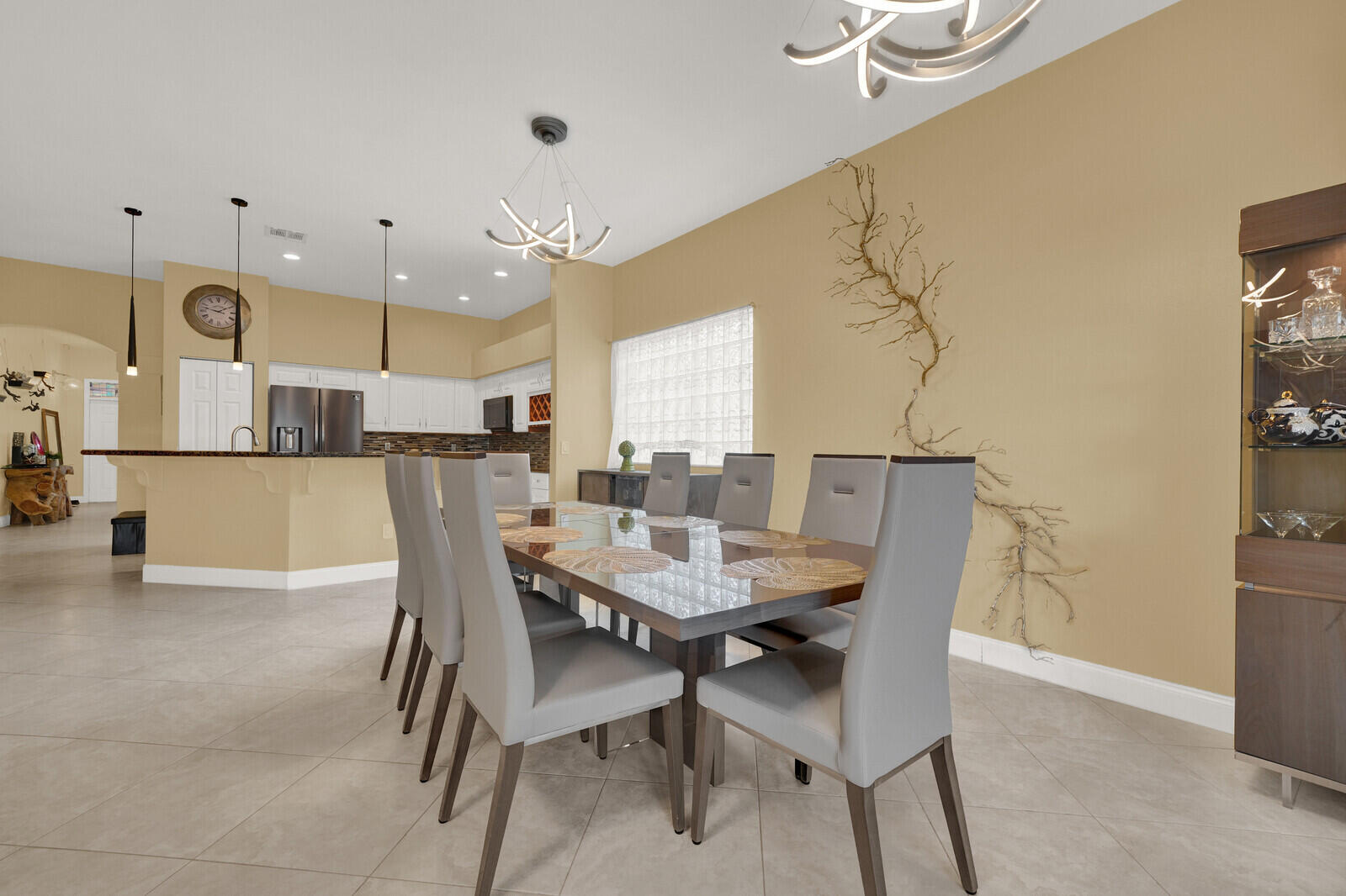 18453 OLD PRINCETON Lane