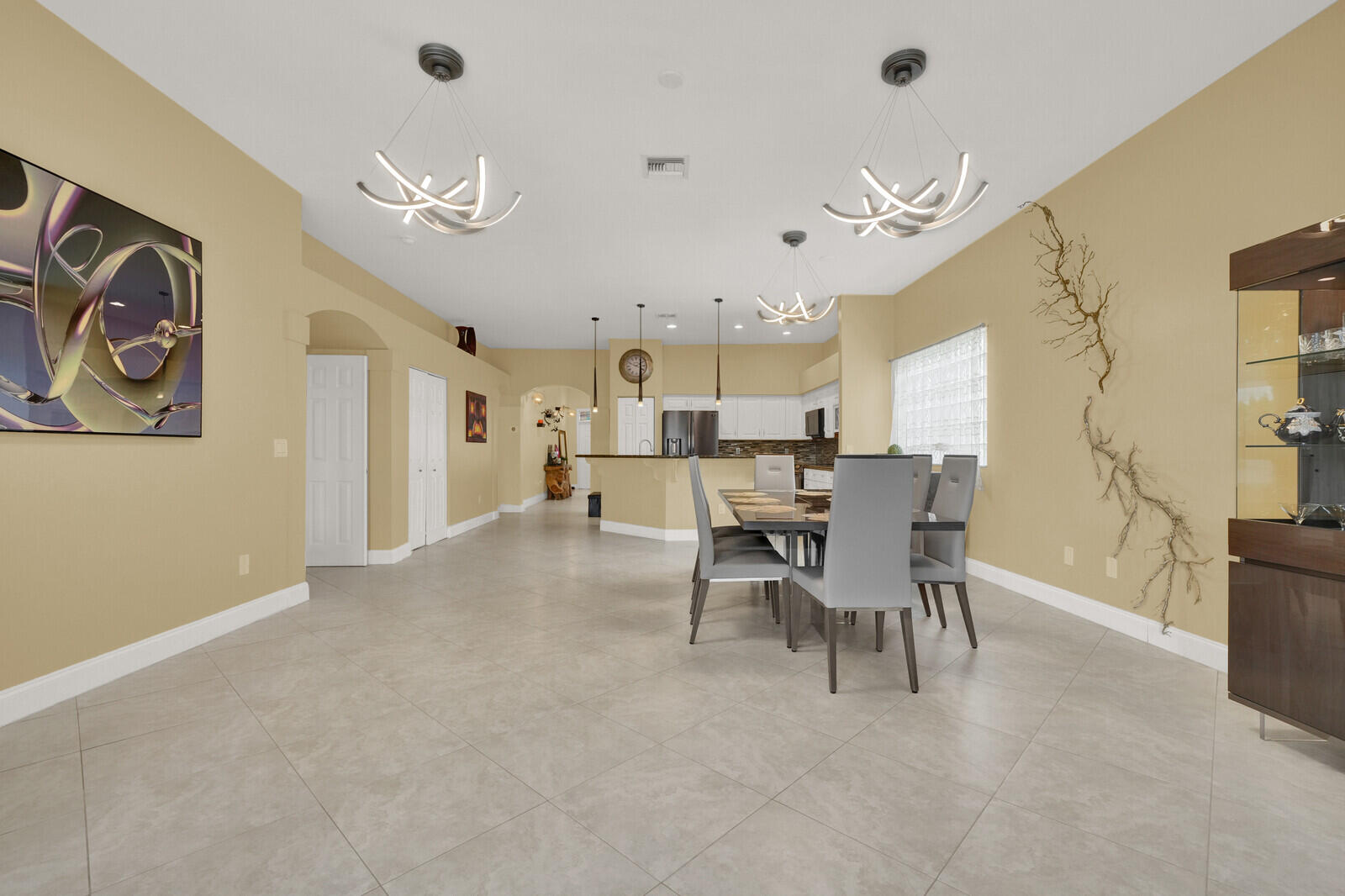 18453 OLD PRINCETON Lane