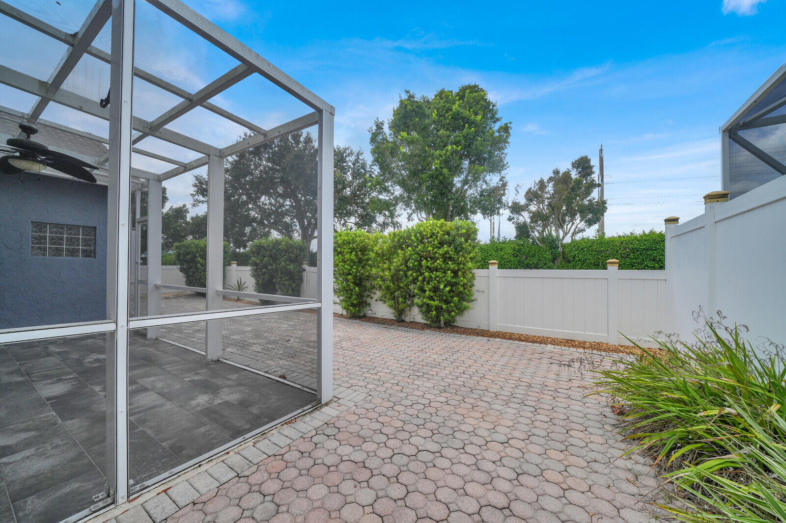 18453 OLD PRINCETON Lane