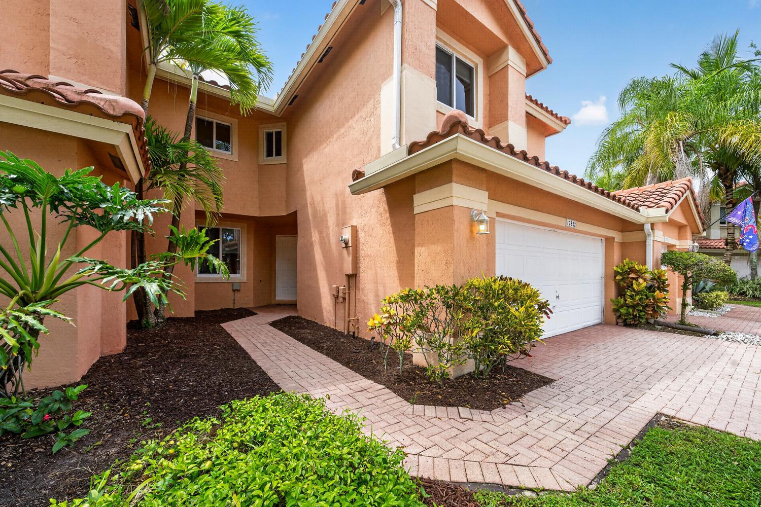 12522 NW 57th Court