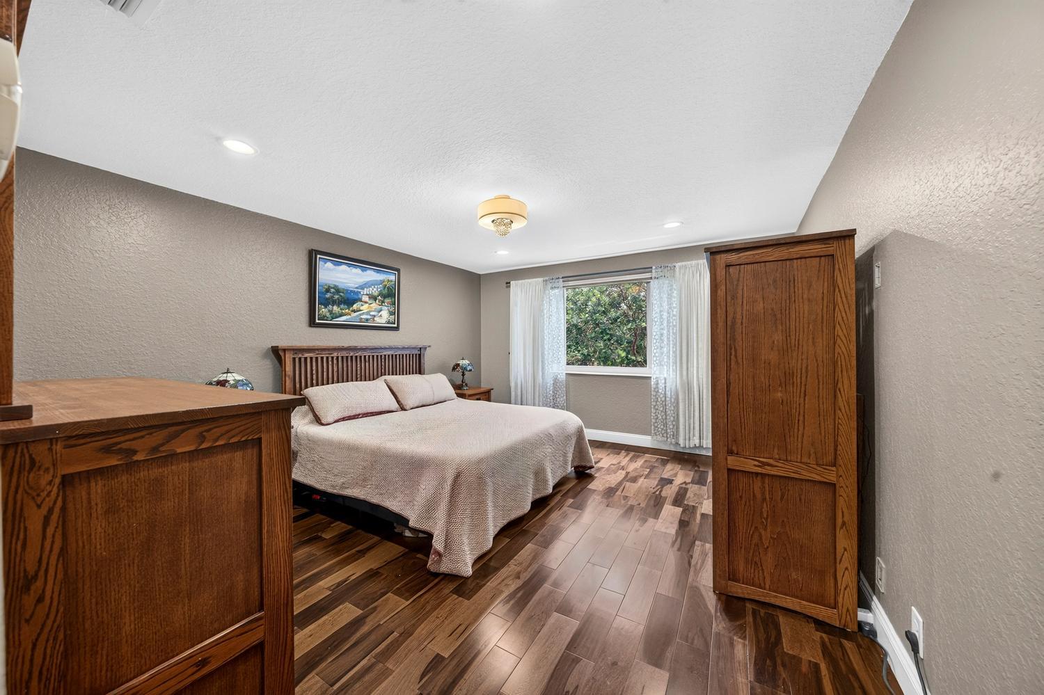 12522 NW 57th Court