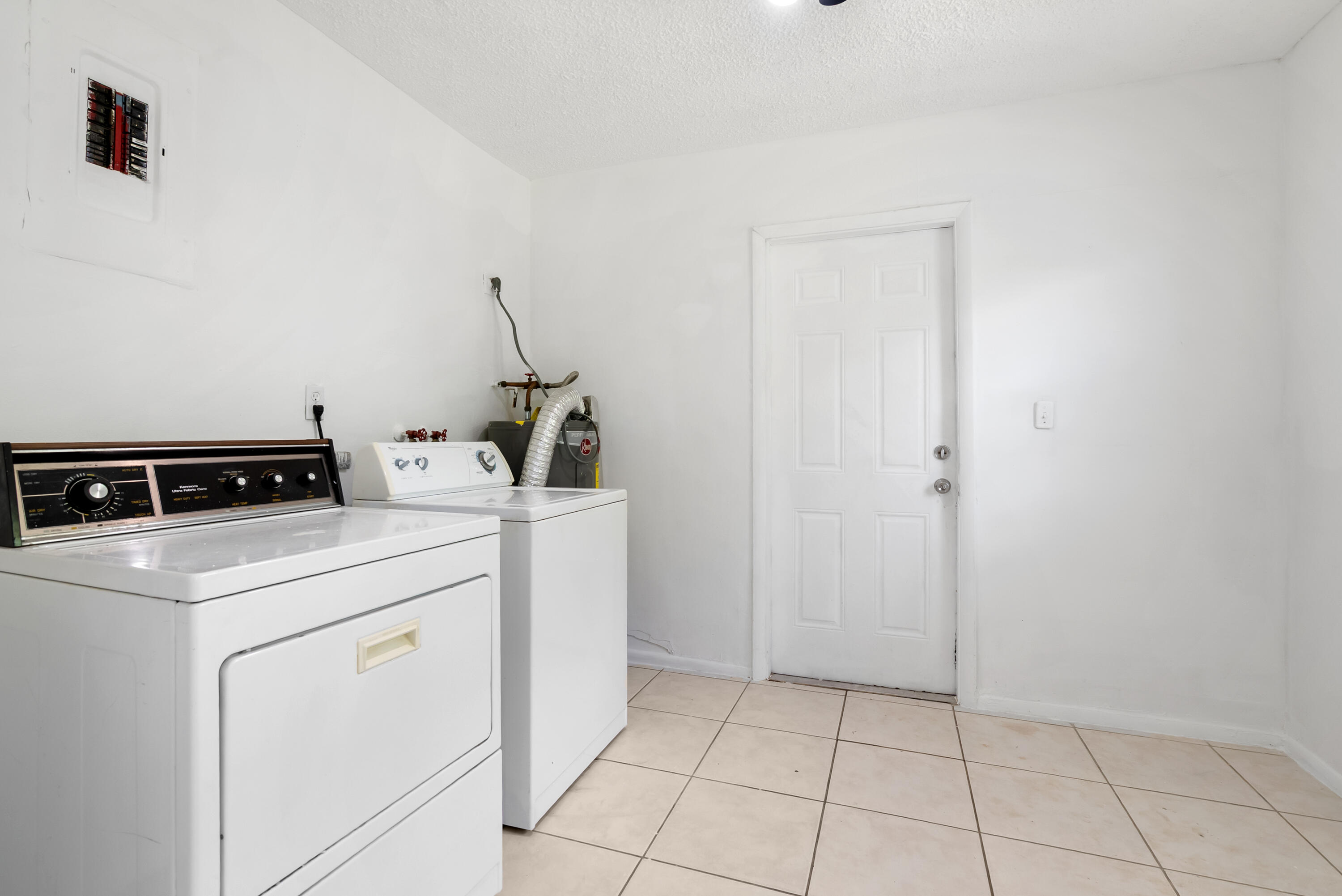 4108 NW 79th Avenue 1