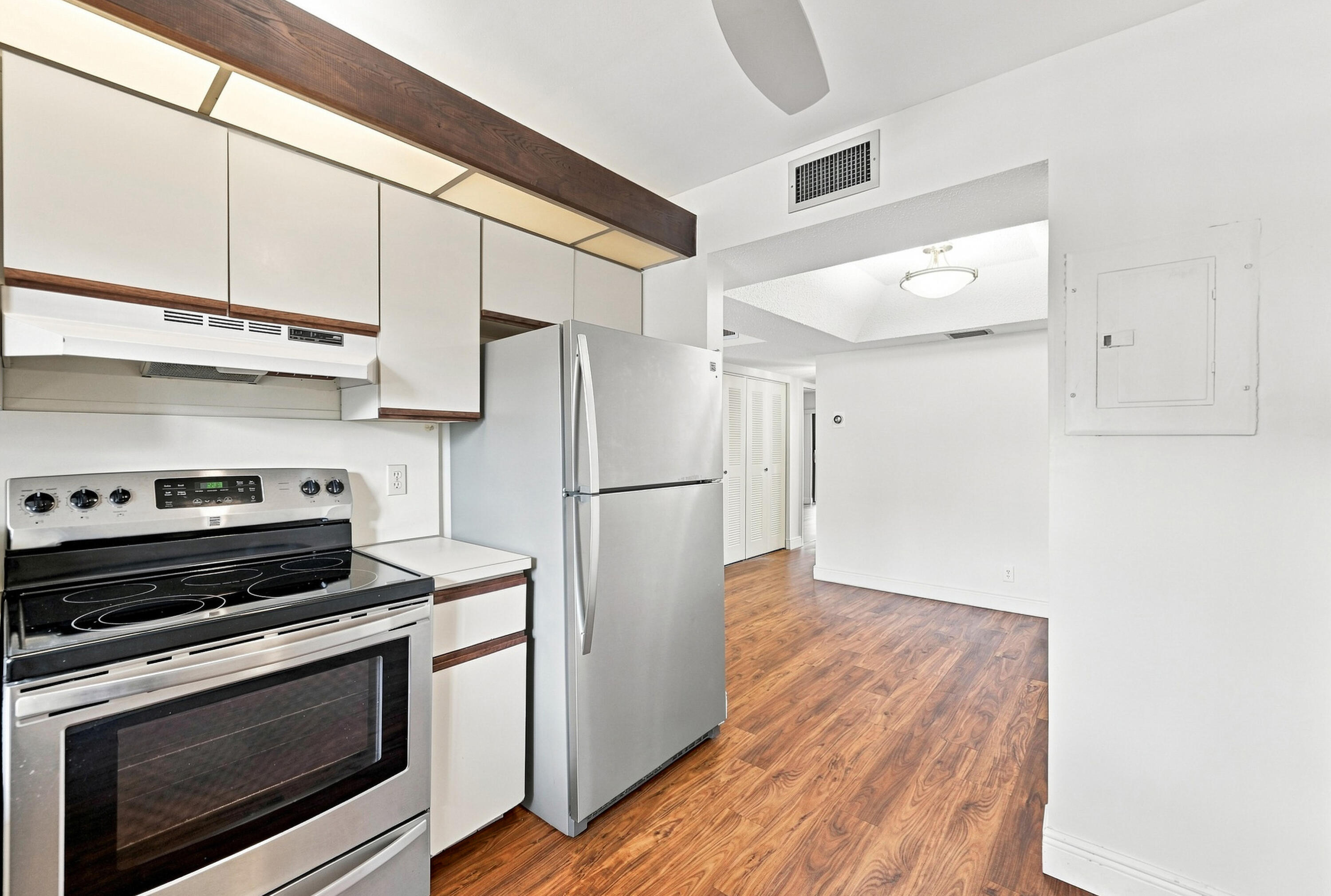 7432 ASHMONT Circle 208