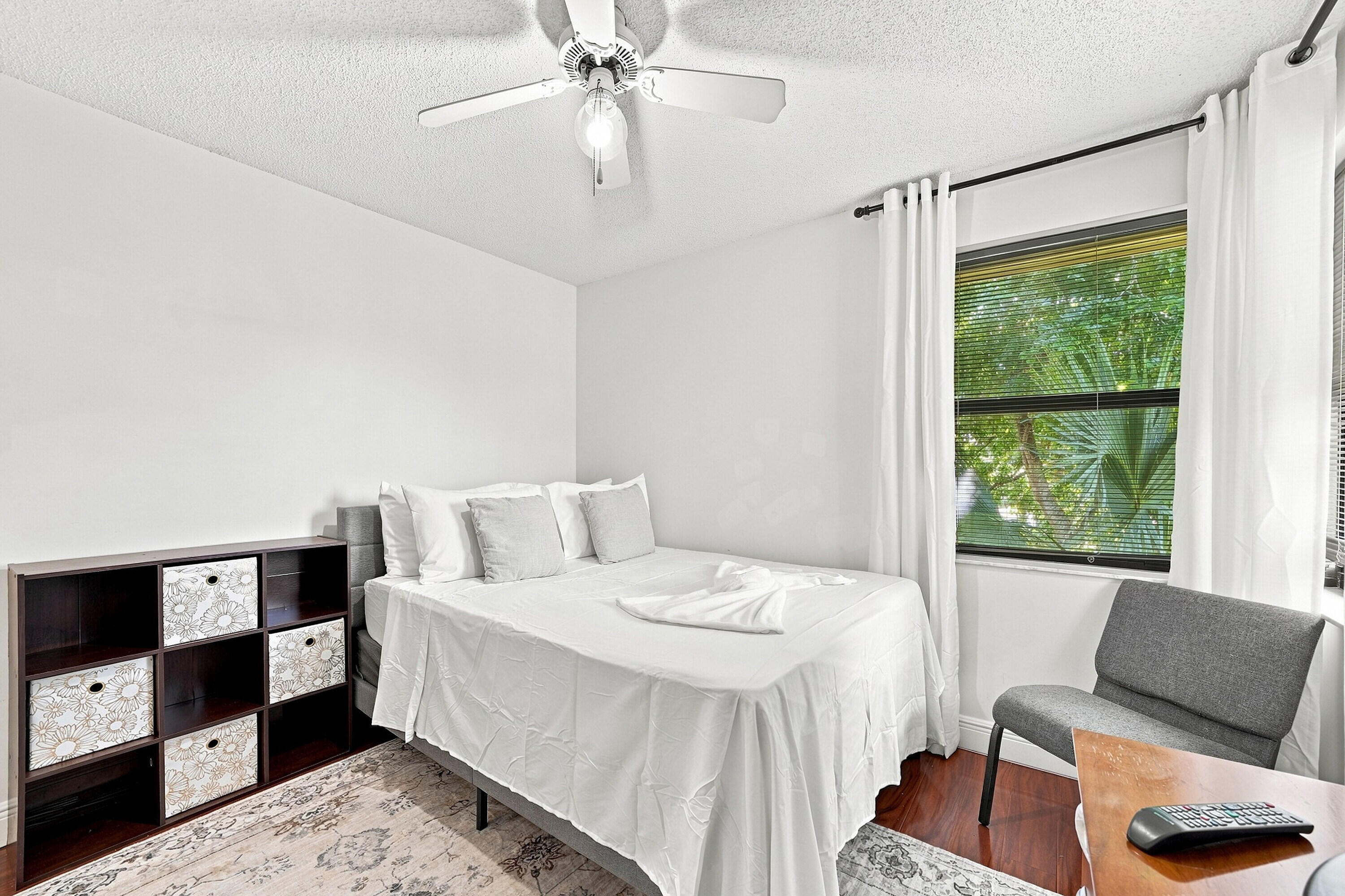 4111 CORAL TREE Circle 321