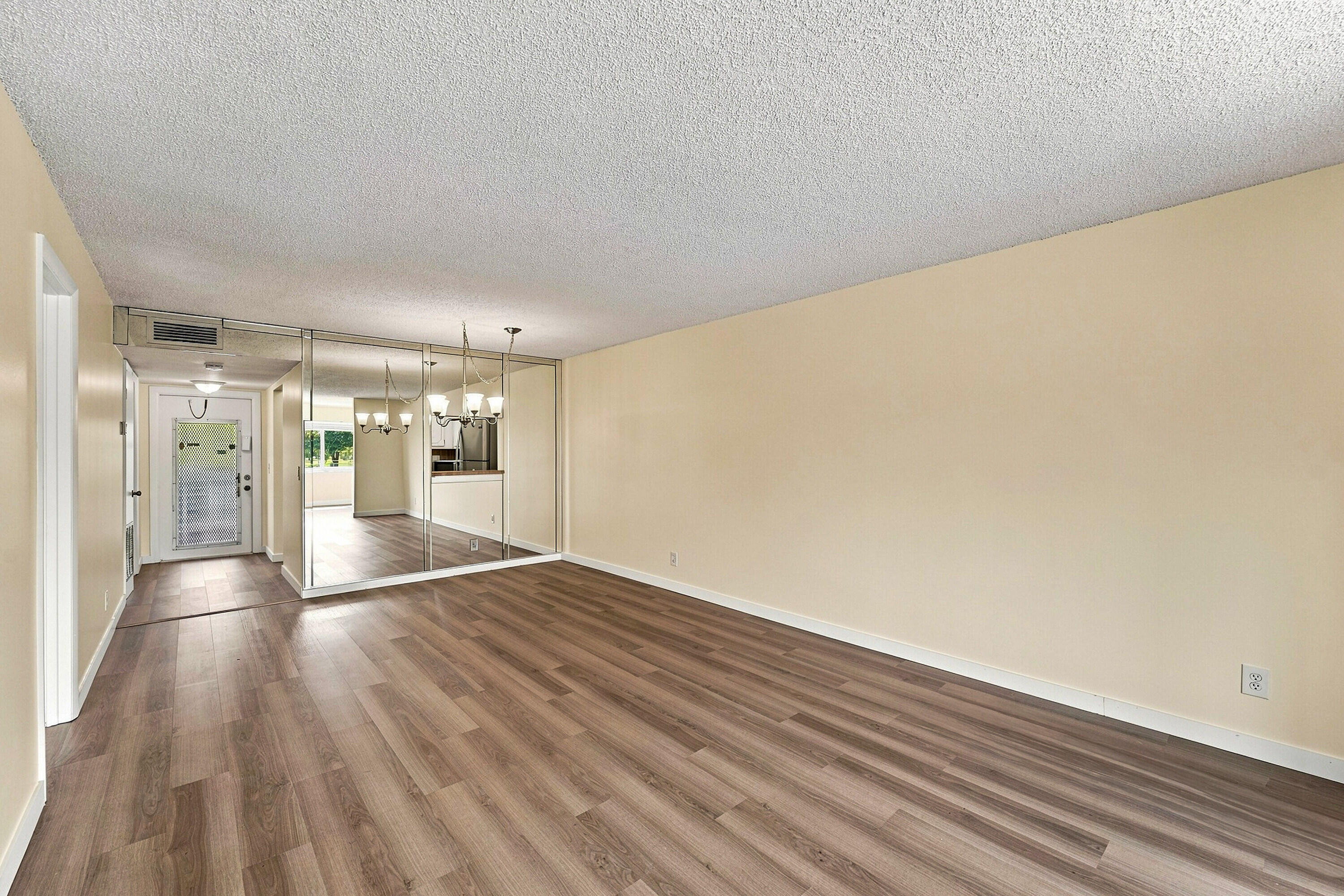 9801 Sunrise Lakes Boulevard Unit: 208