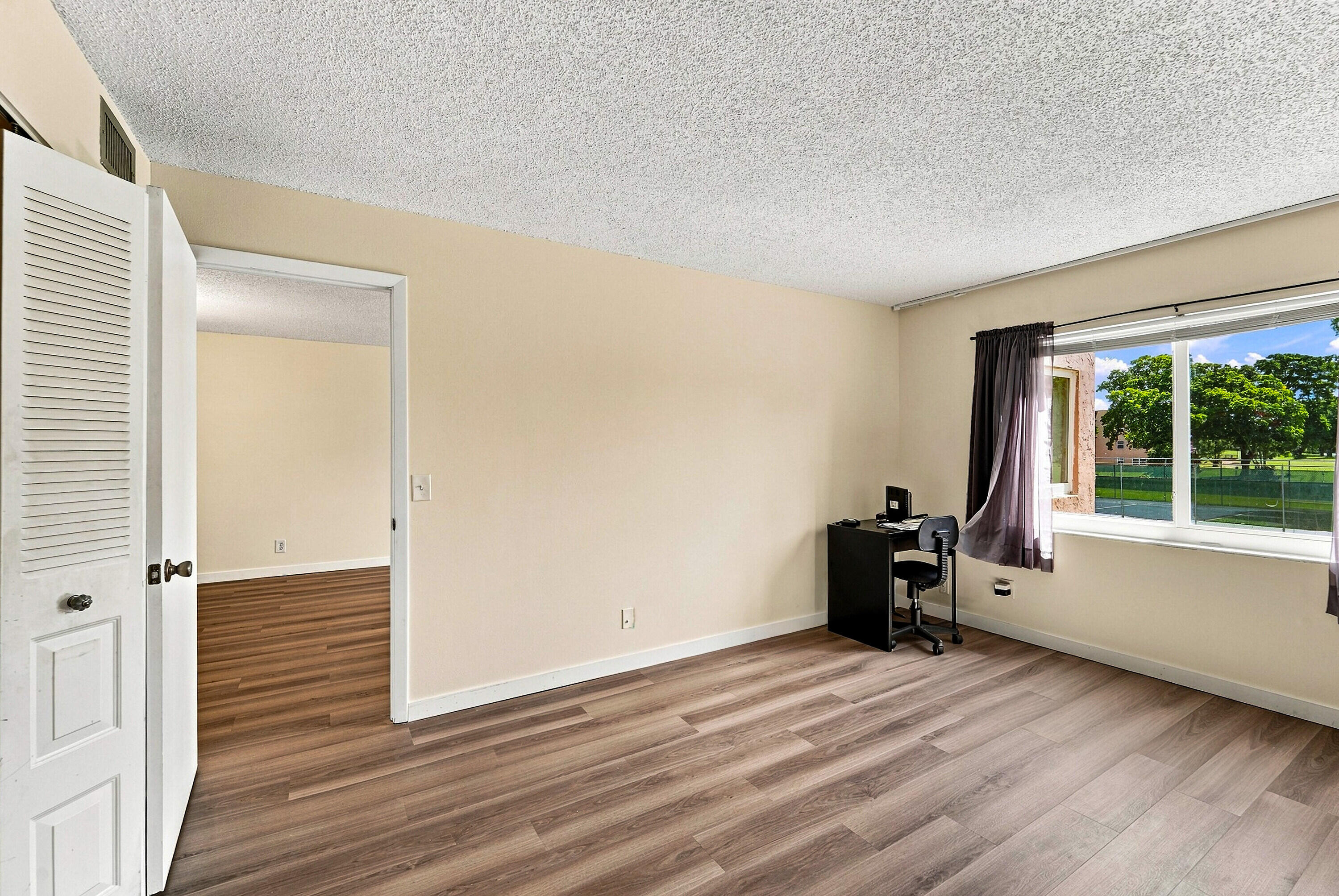 9801 Sunrise Lakes Boulevard Unit: 208