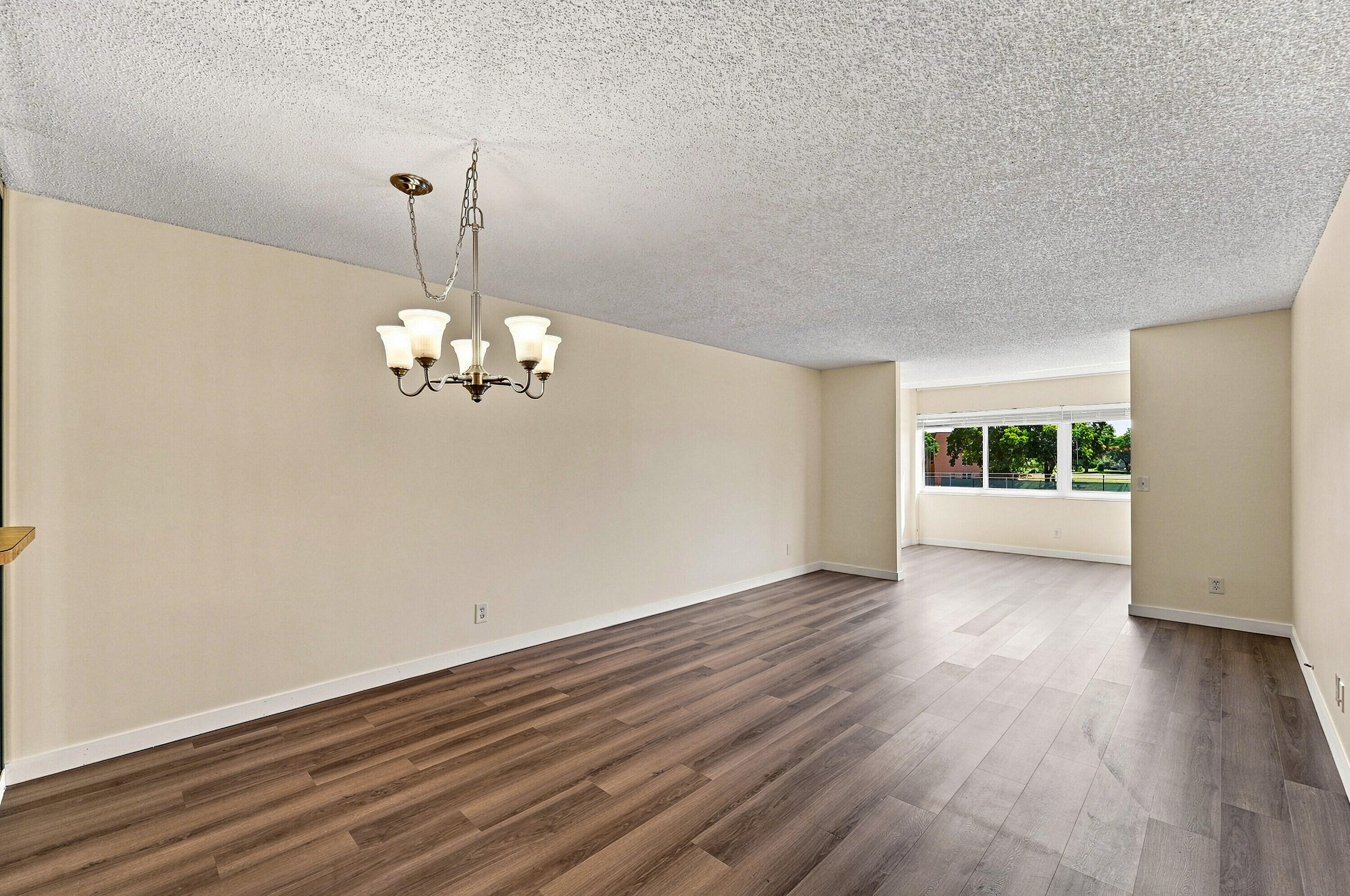 9801 Sunrise Lakes Boulevard Unit: 208