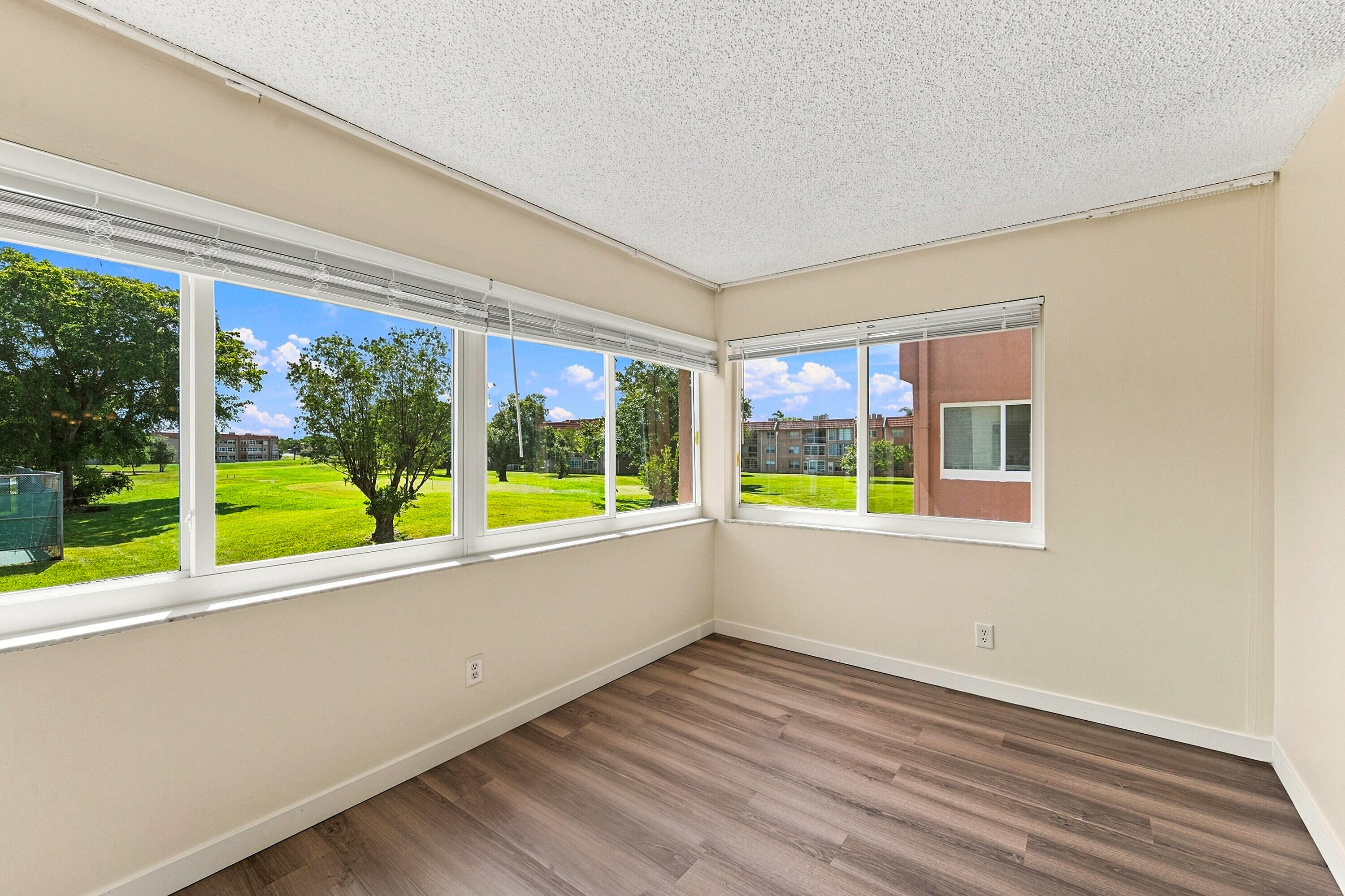 9801 Sunrise Lakes Boulevard Unit: 208