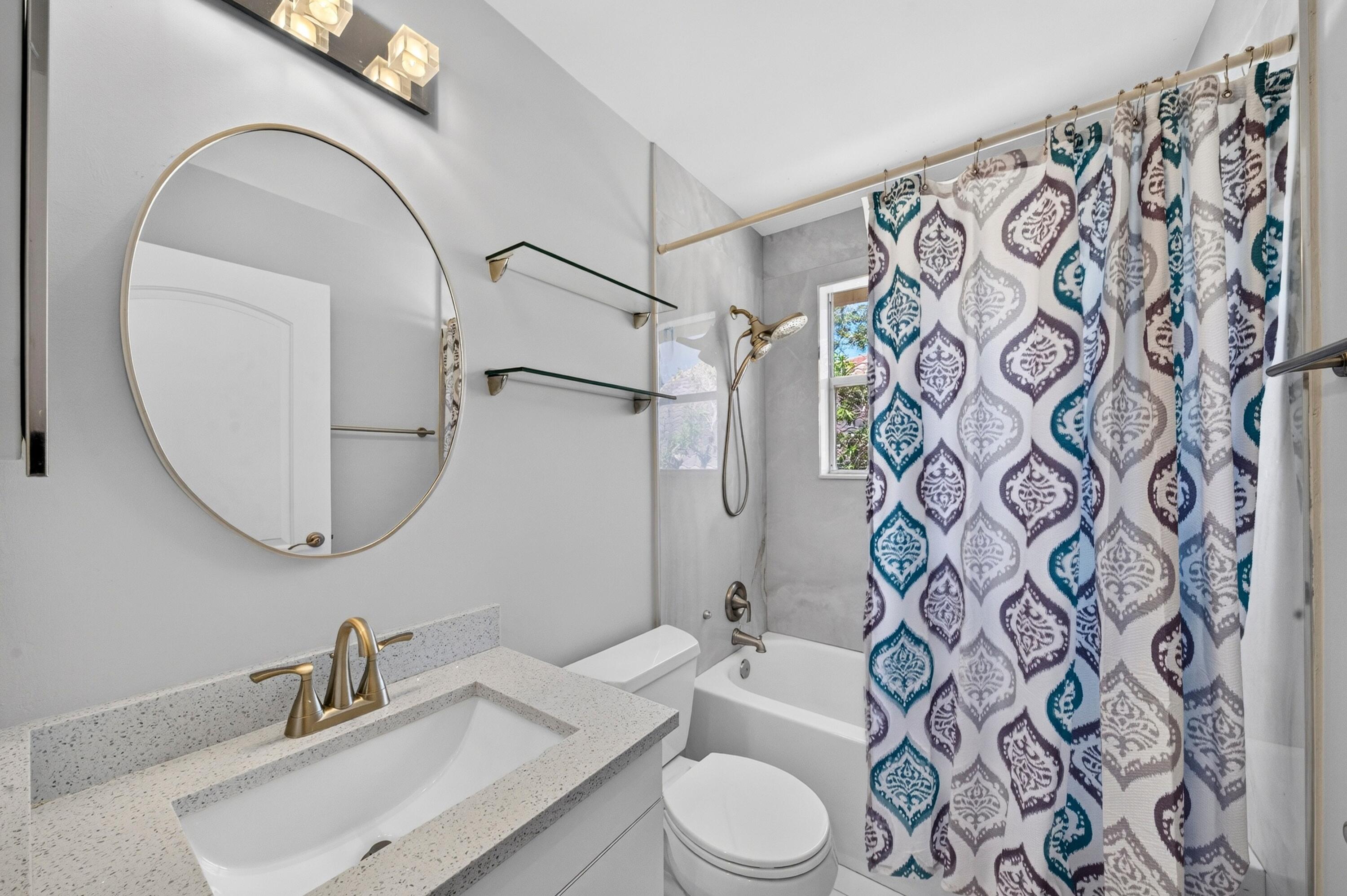 6765 NW 75th Place