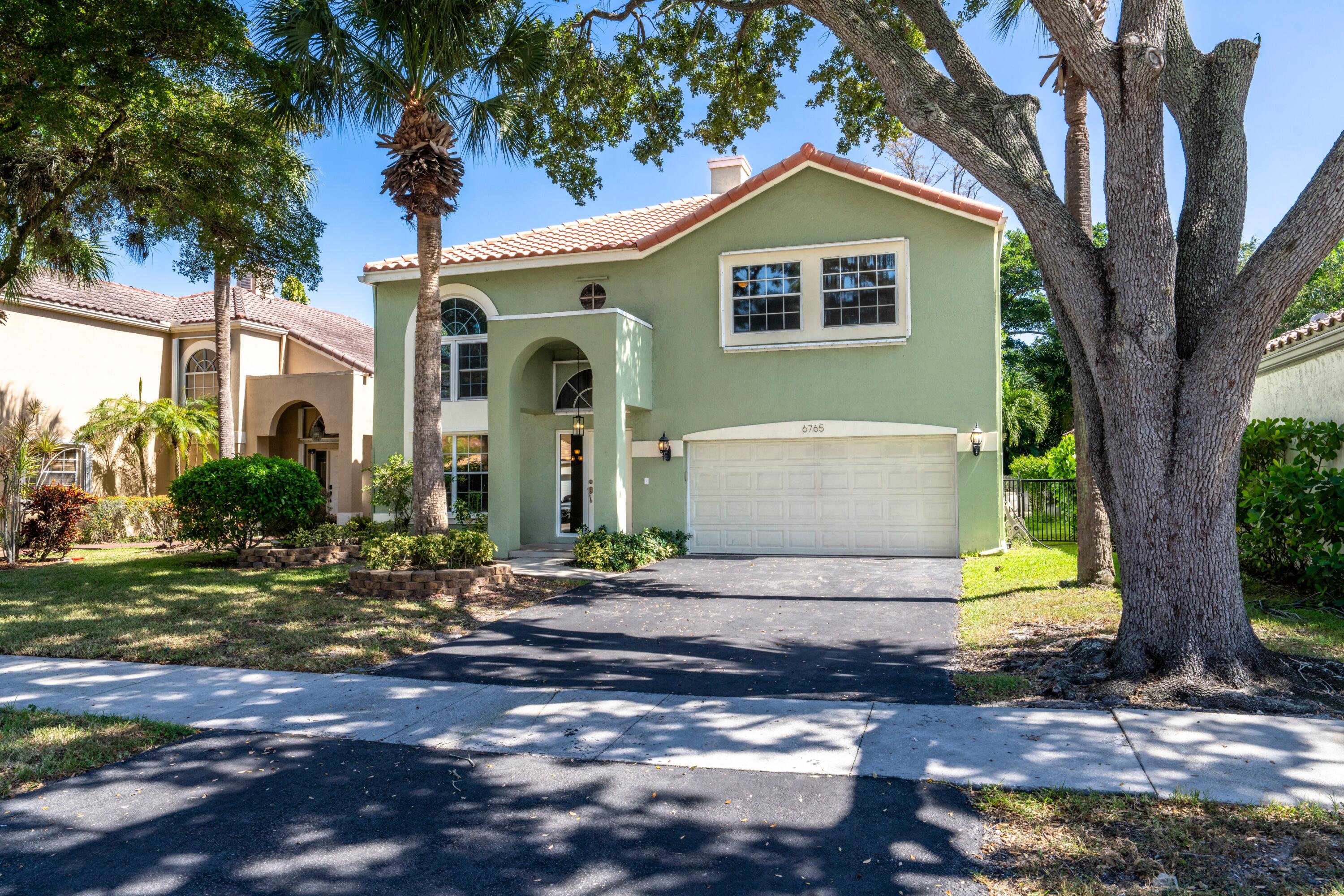6765 NW 75th Place