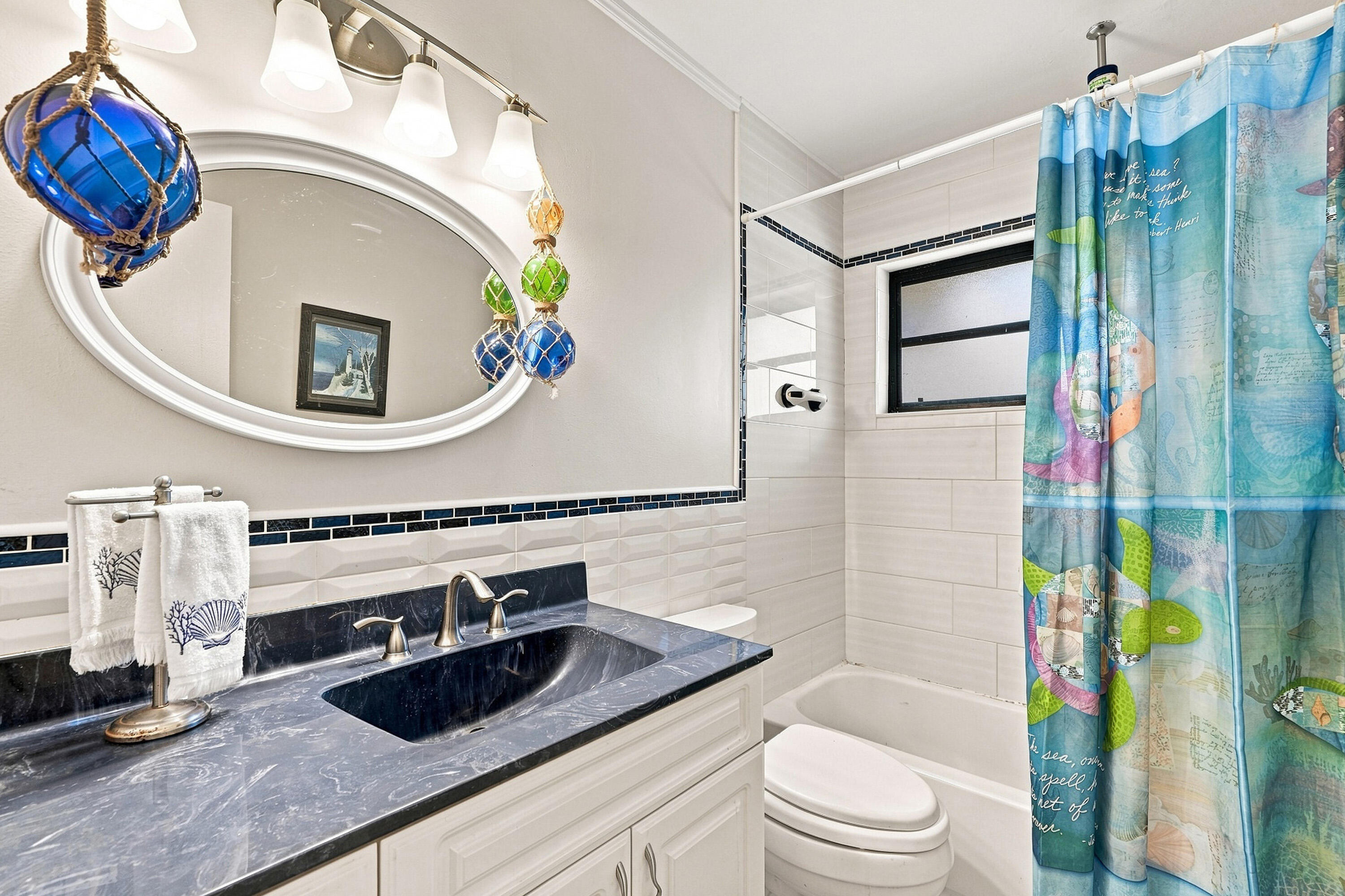 2511 NE 12TH Court