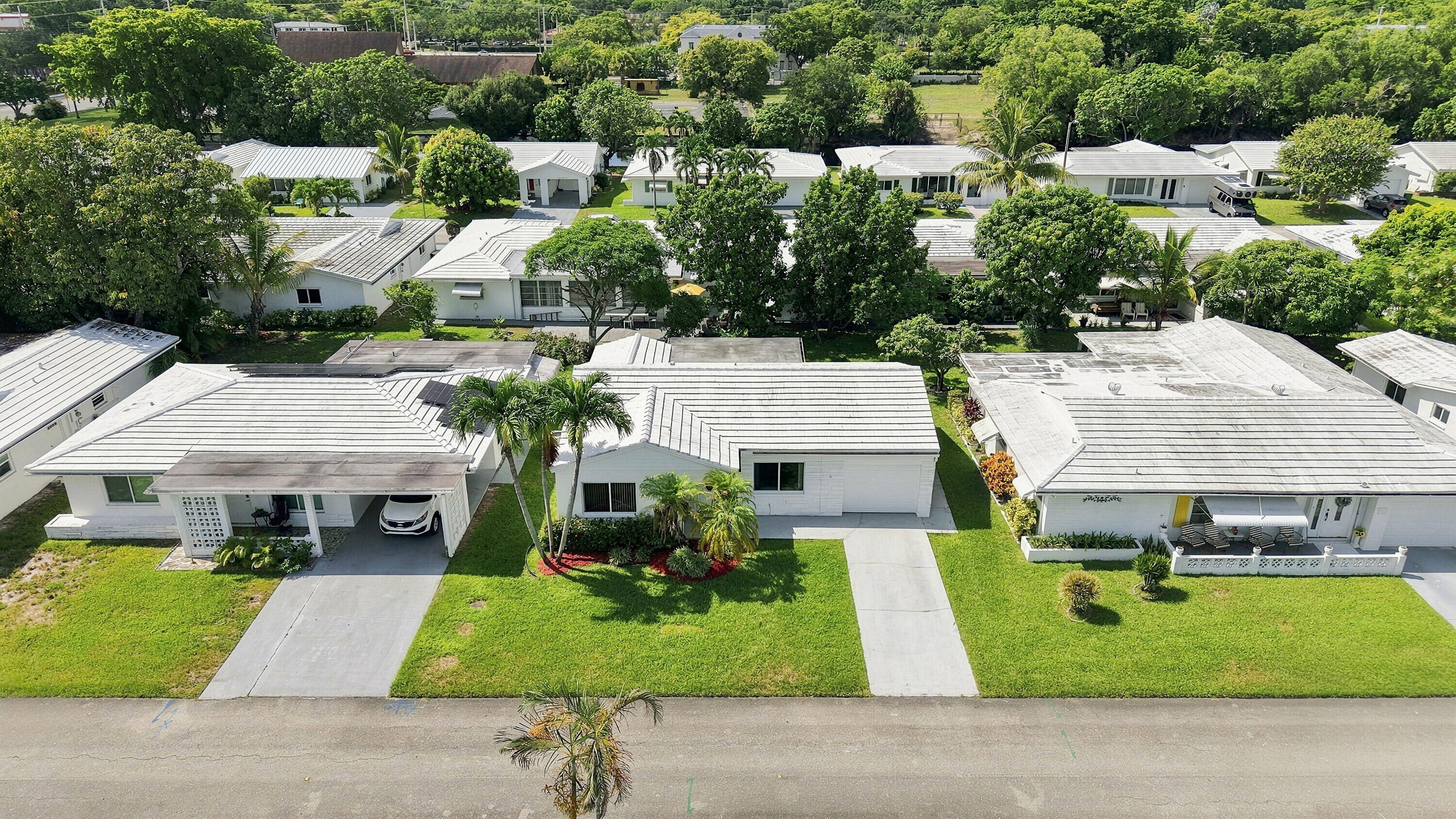7104 NW 70TH Court