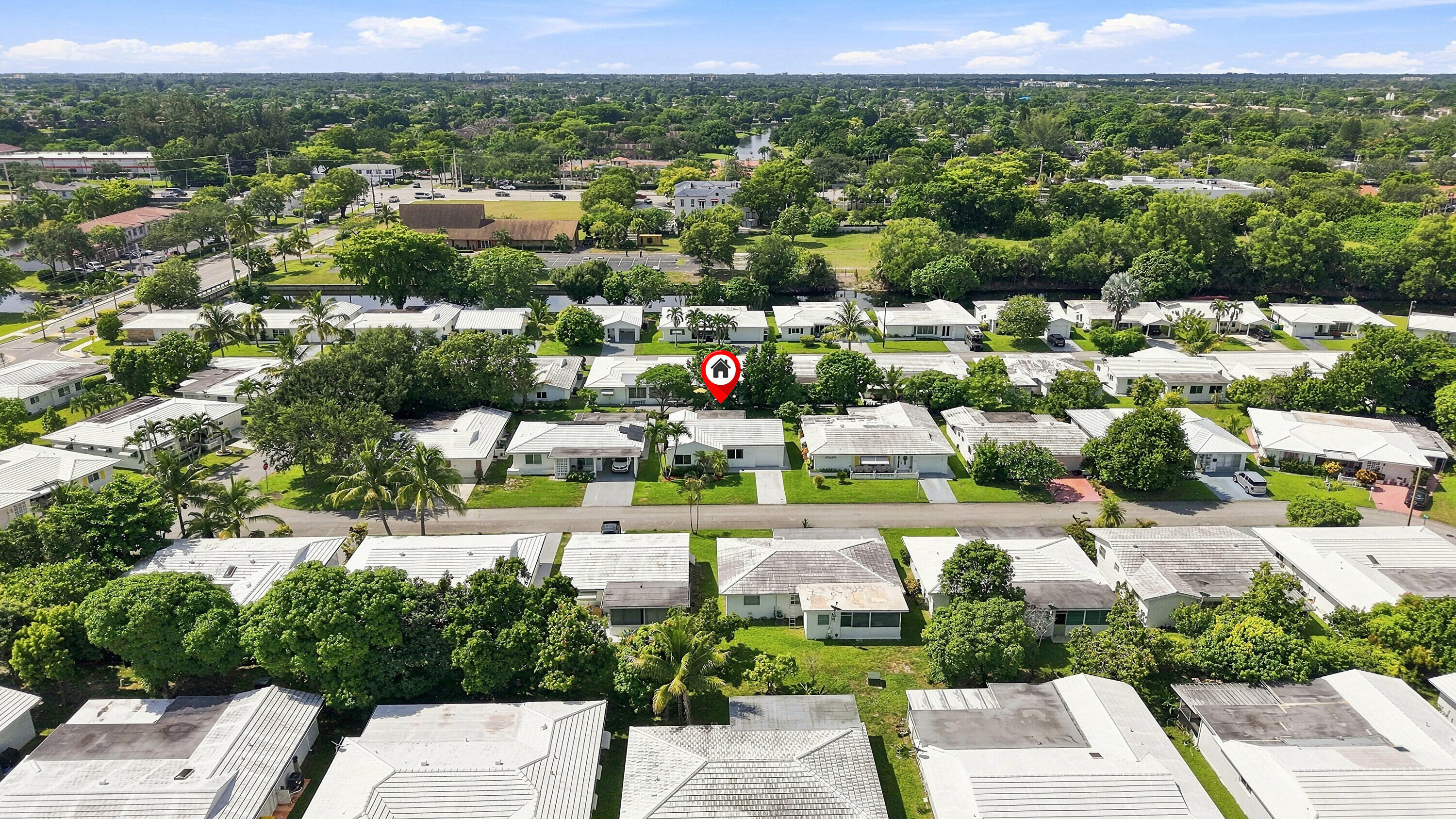 7104 NW 70TH Court