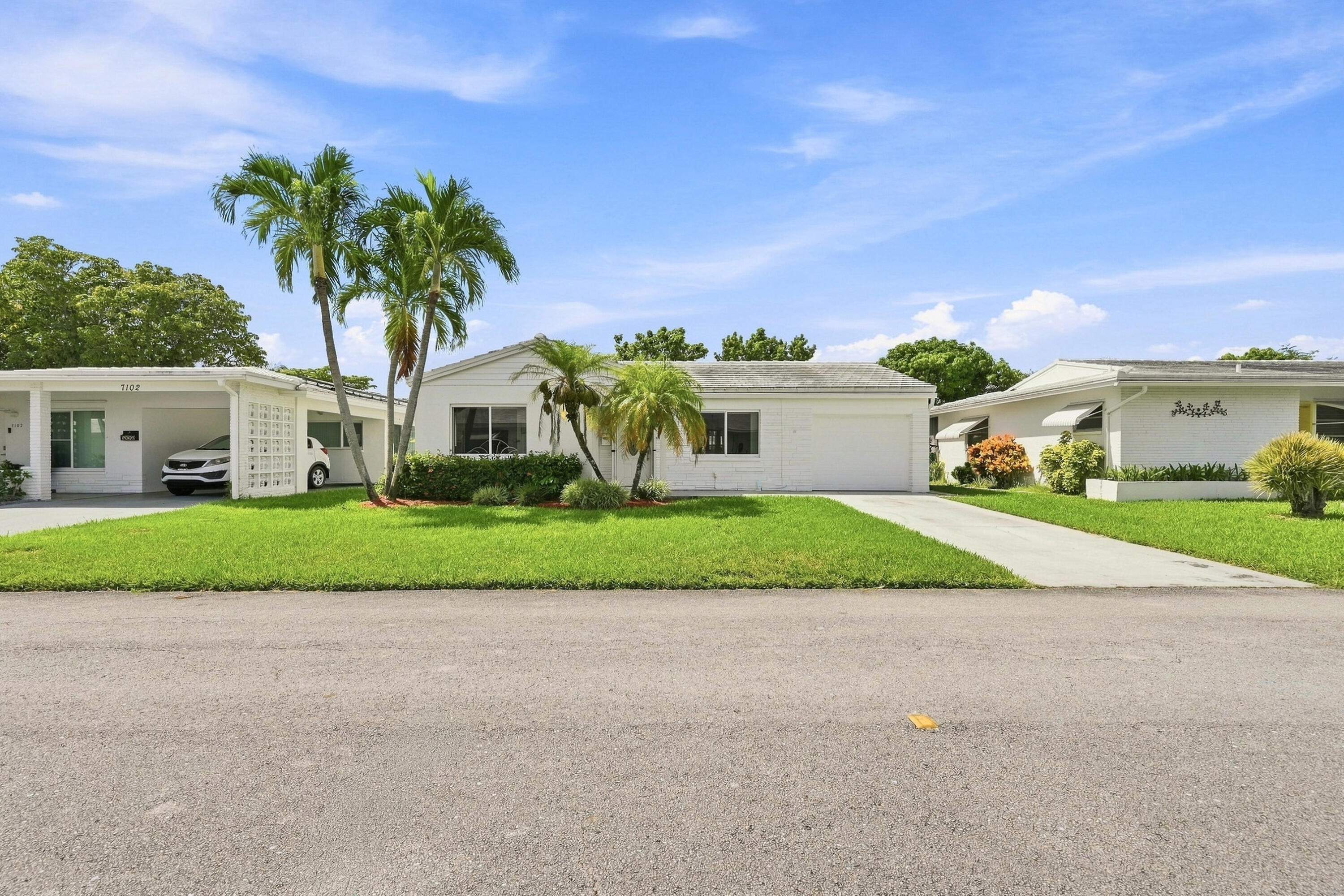 7104 NW 70TH Court