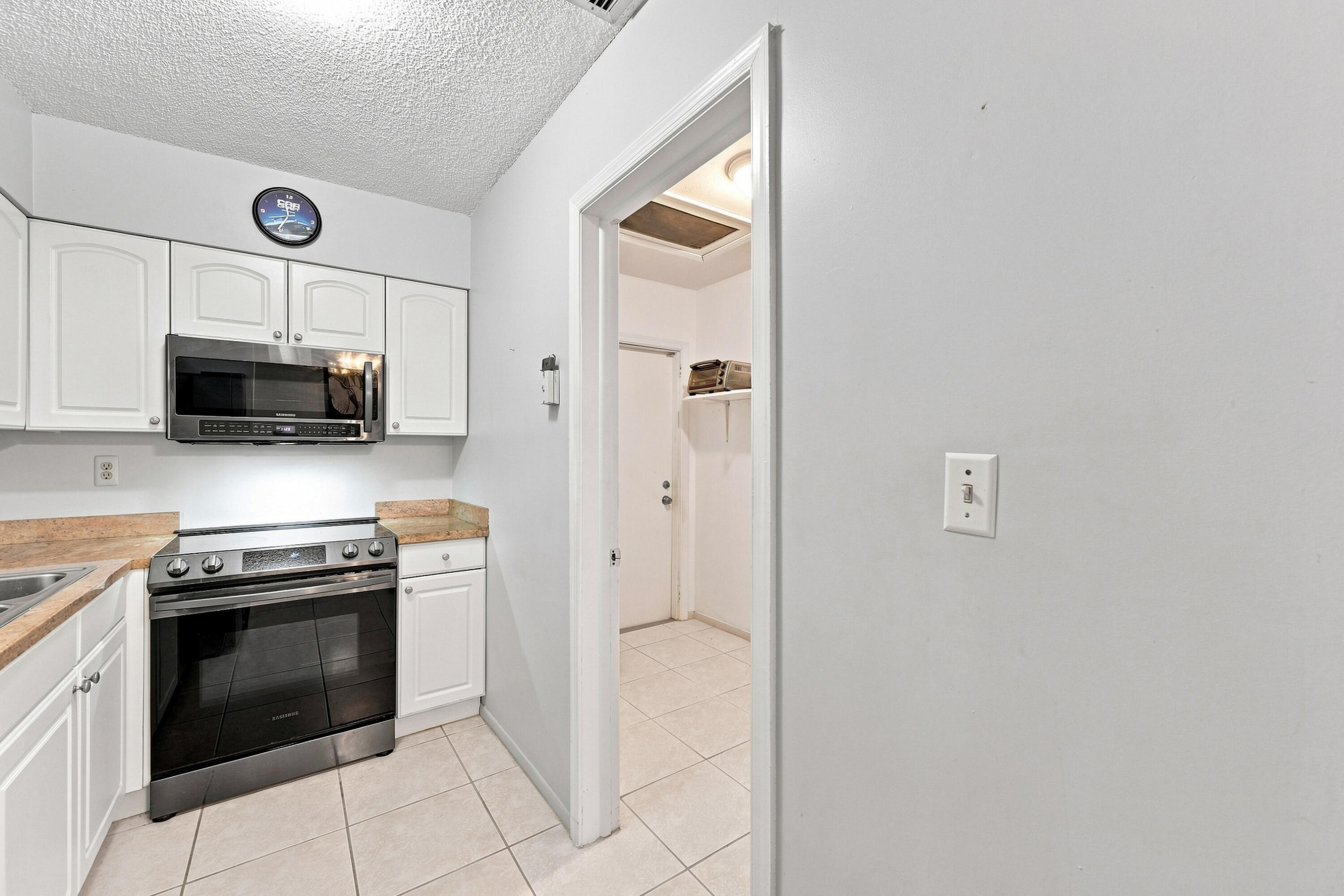 7104 NW 70TH Court