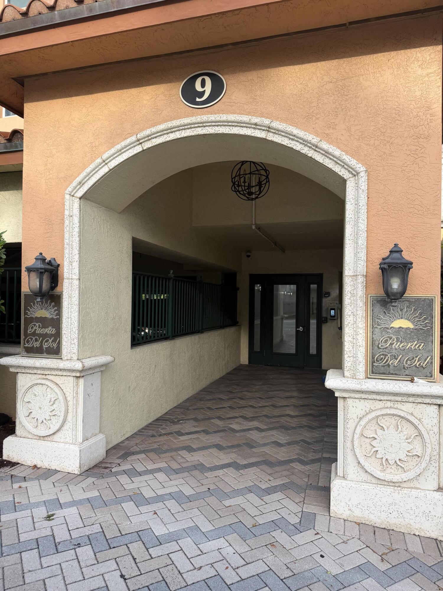 9 NE 20TH Avenue 503