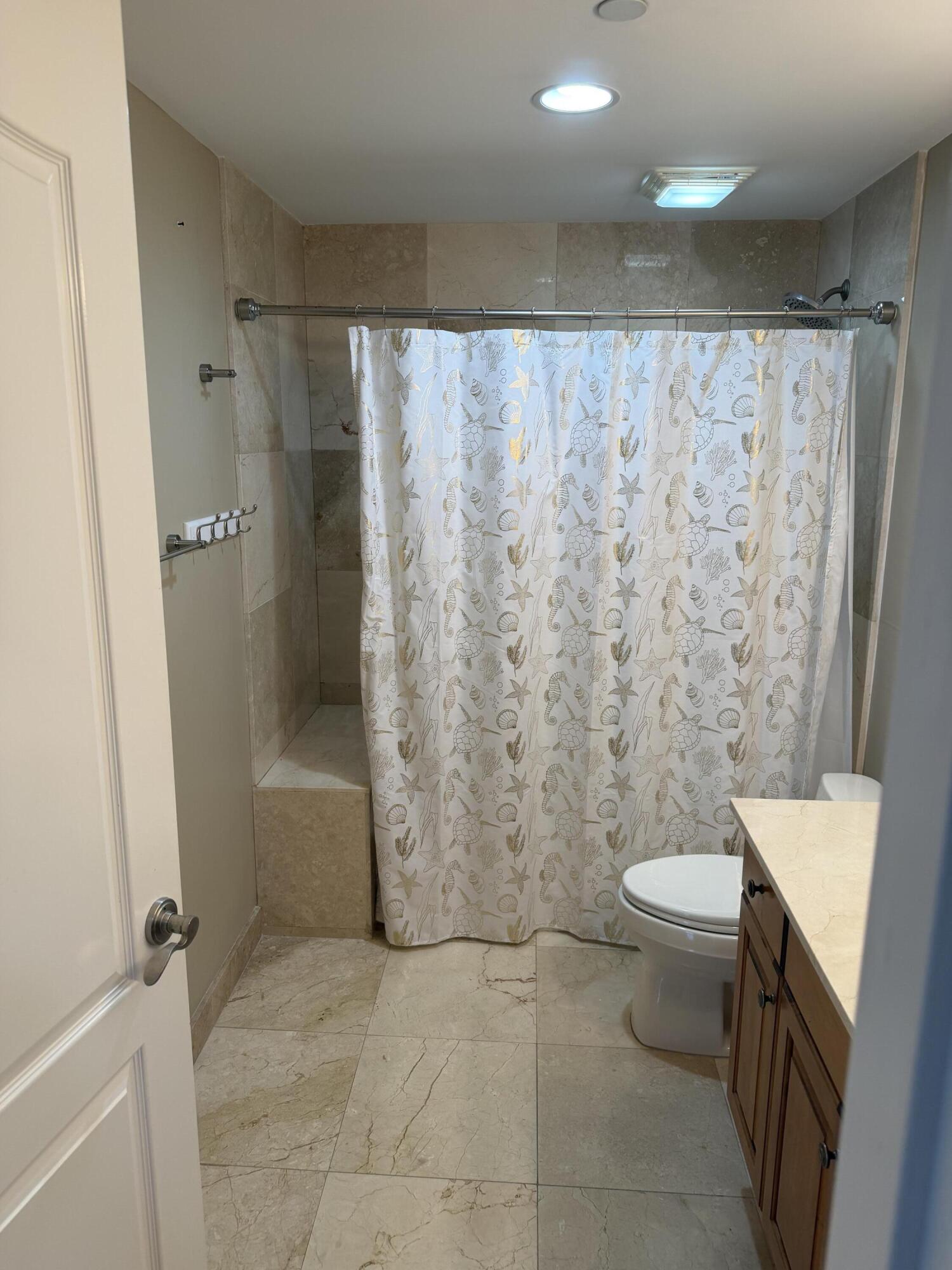 9 NE 20TH Avenue 503
