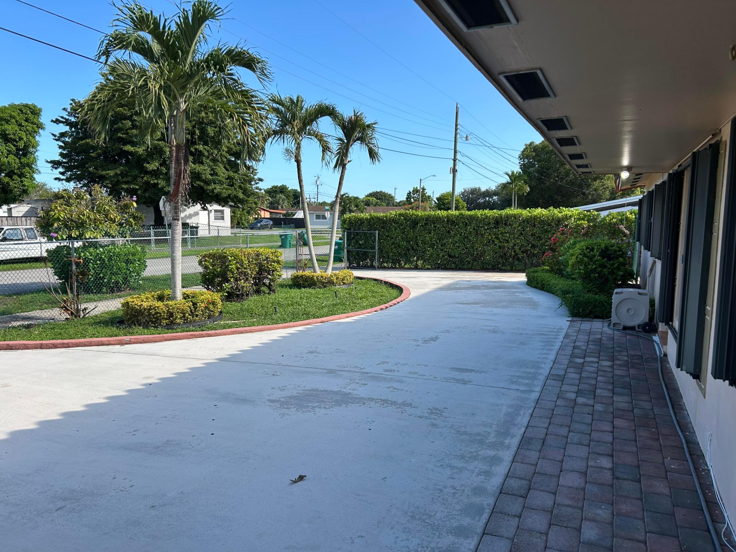 4900 SW 103RD Place 1