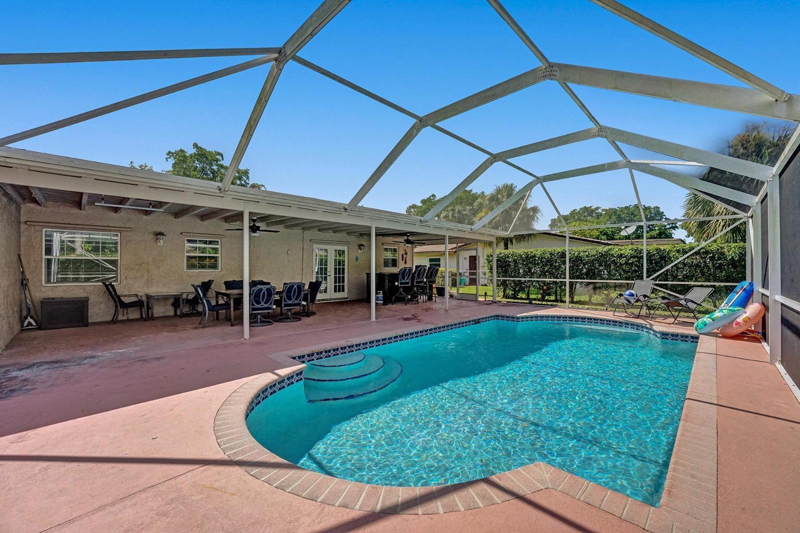 2109 NW 87TH Terrace