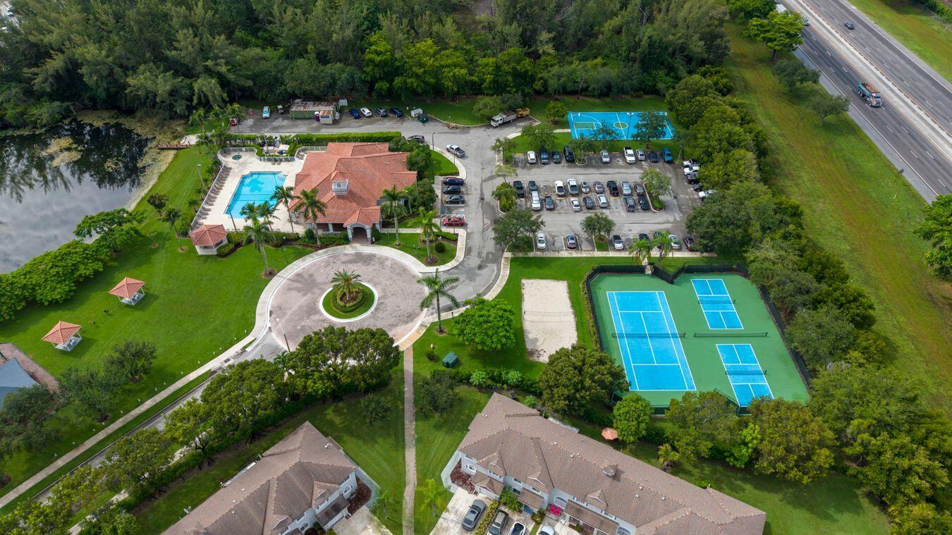 1271 SW 48TH Terrace