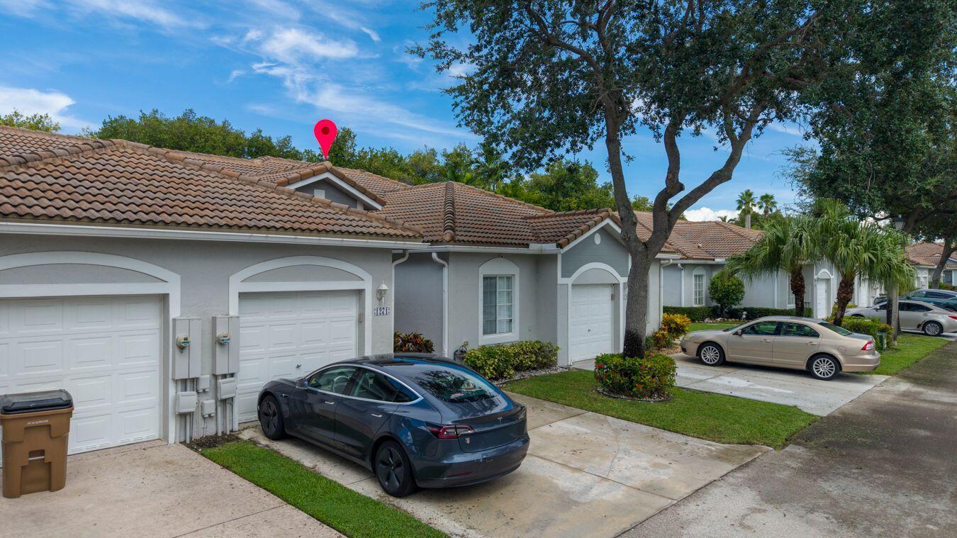 1271 SW 48TH Terrace
