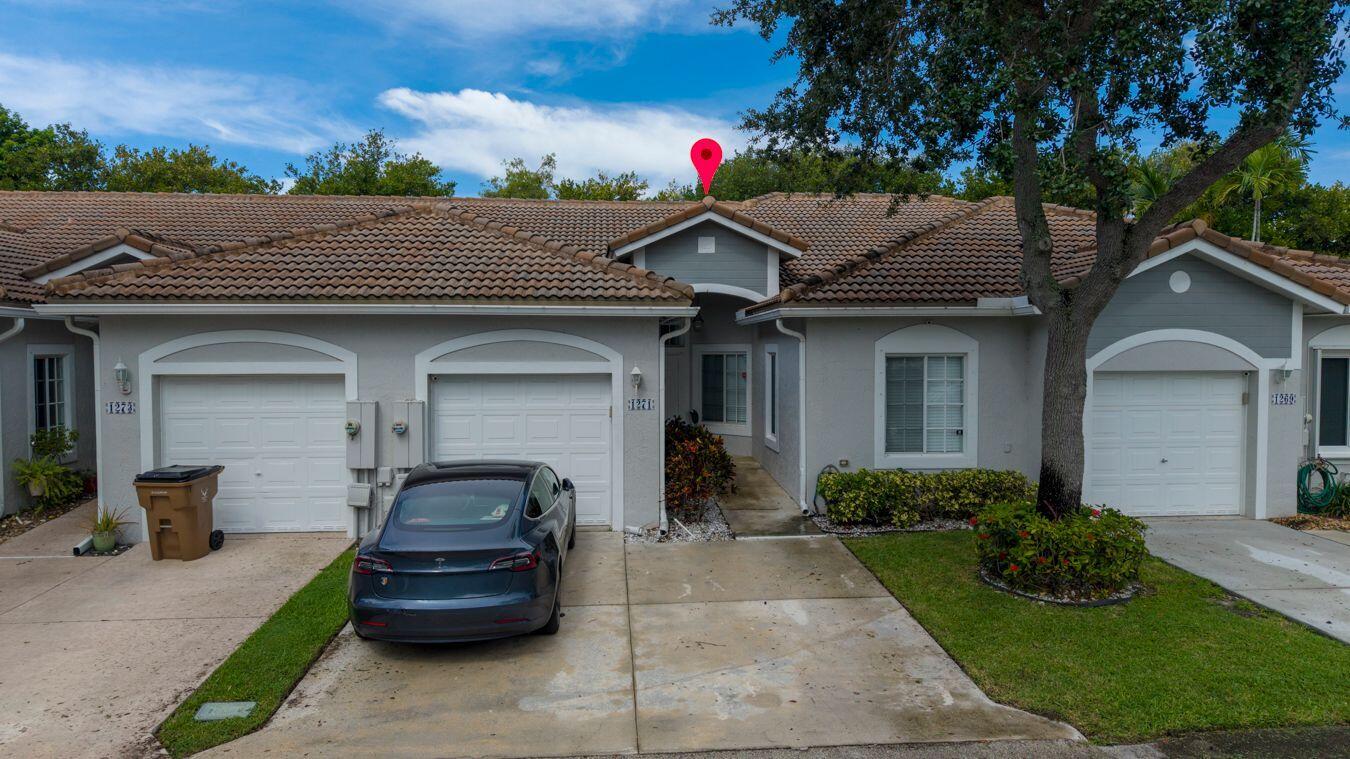 1271 SW 48TH Terrace