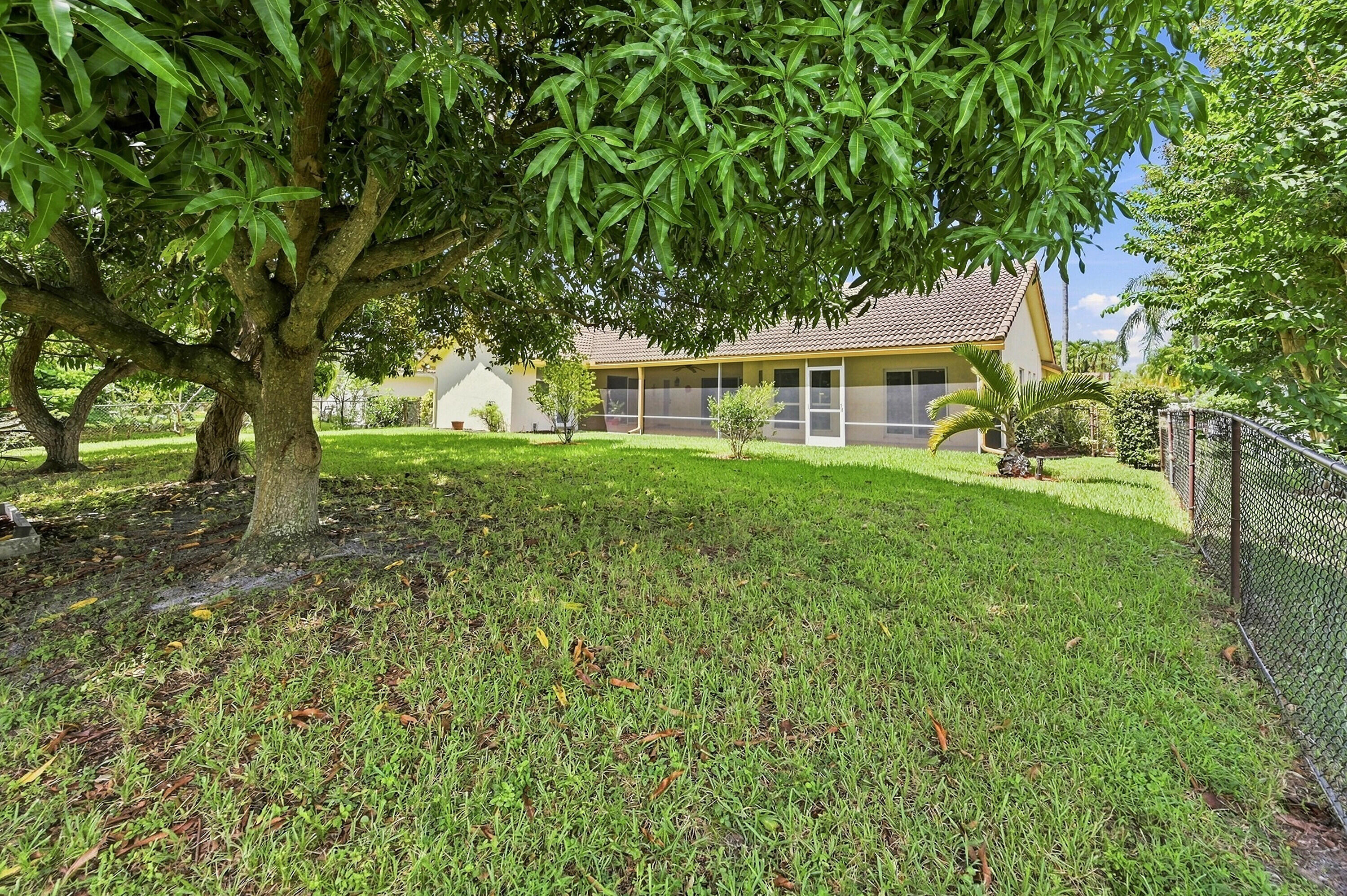 2111 NW 86TH Way