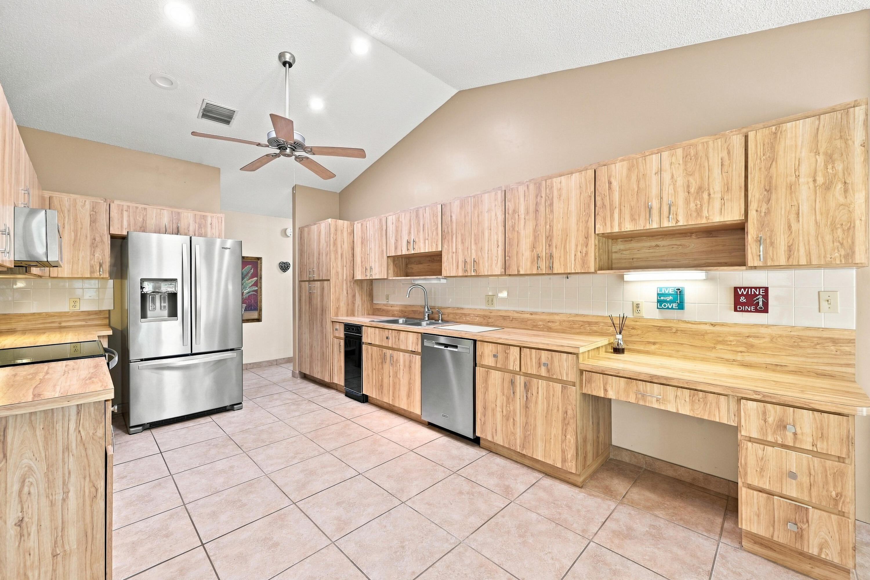2111 NW 86TH Way