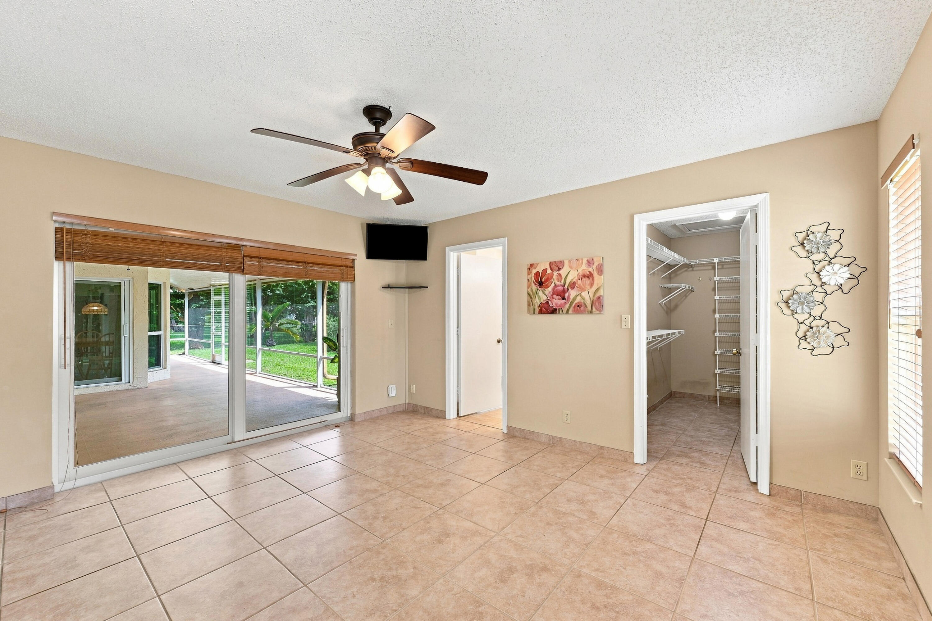 2111 NW 86TH Way