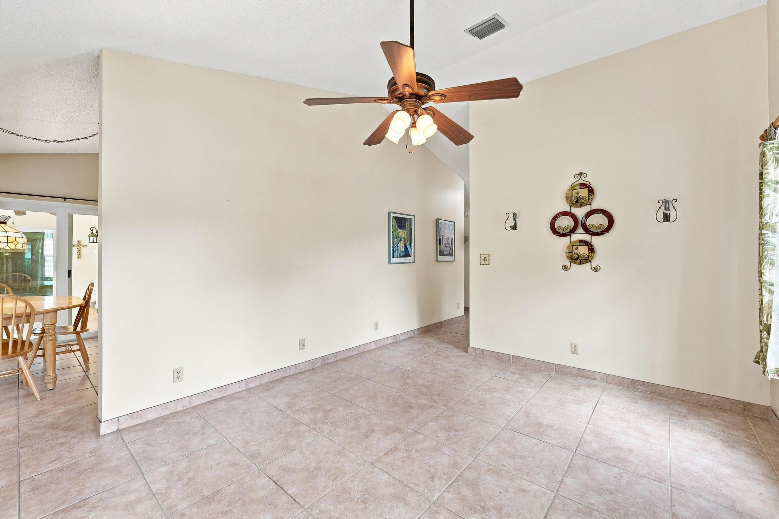 2111 NW 86TH Way