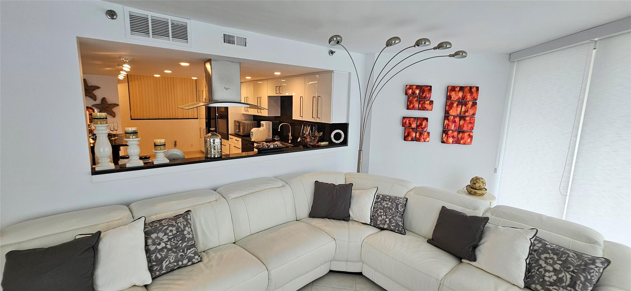 2575 S Ocean Boulevard 107S