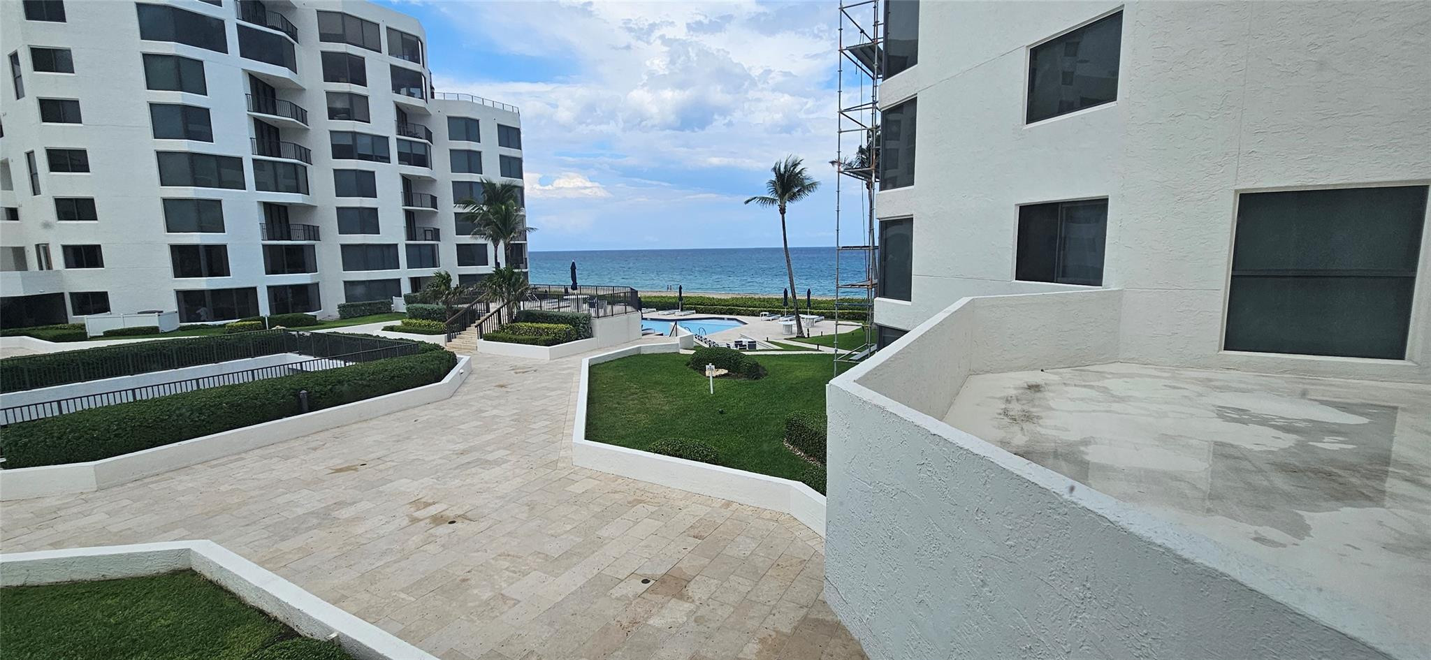 2575 S Ocean Boulevard 107S