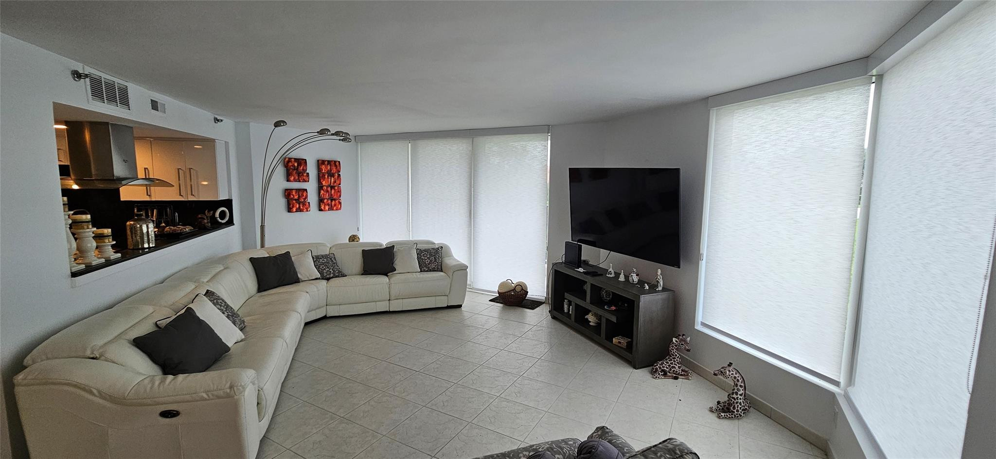 2575 S Ocean Boulevard 107S
