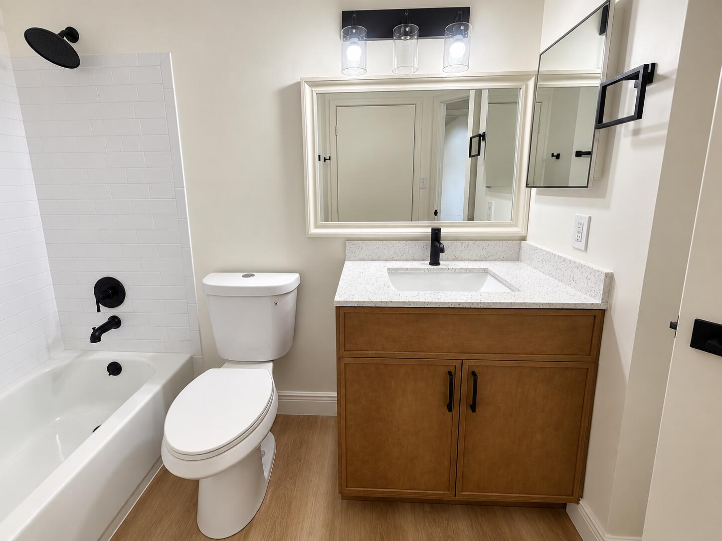 1172 CORAL CLUB Drive 1172