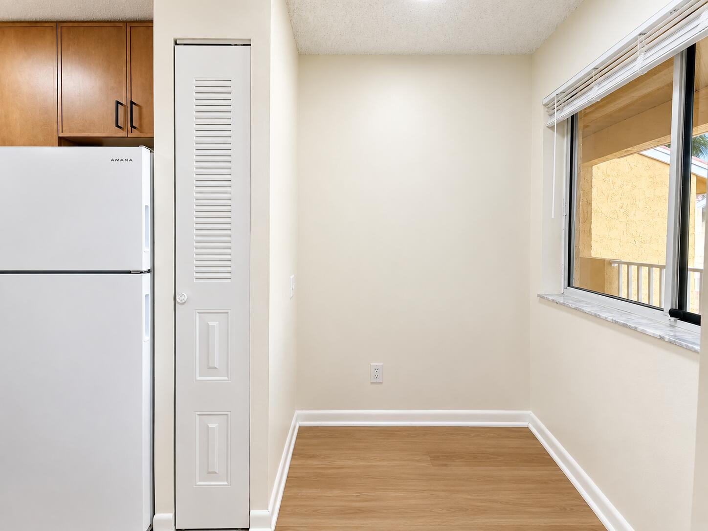 1172 CORAL CLUB Drive 1172