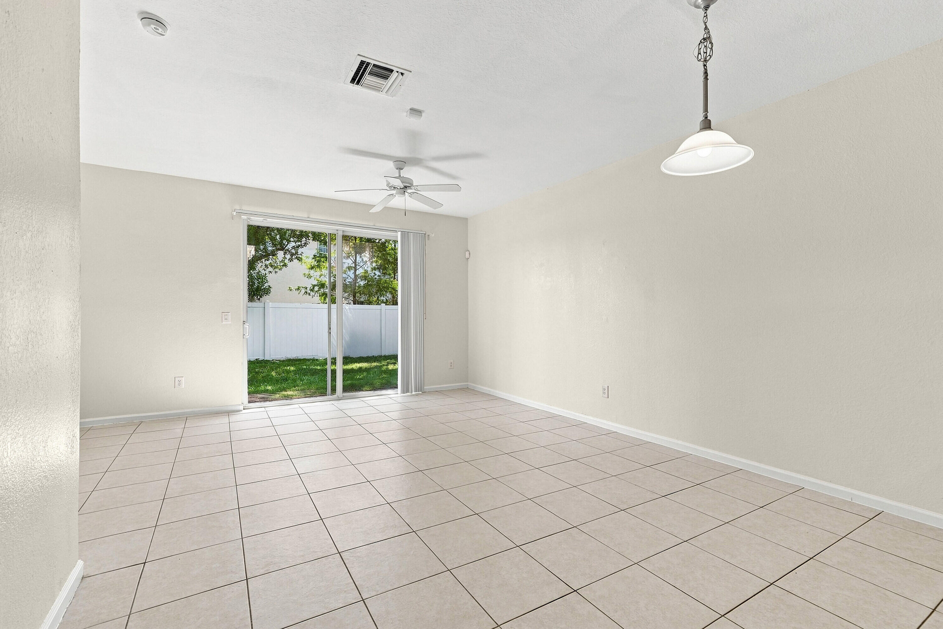6720 CYPRESS WALK Terrace
