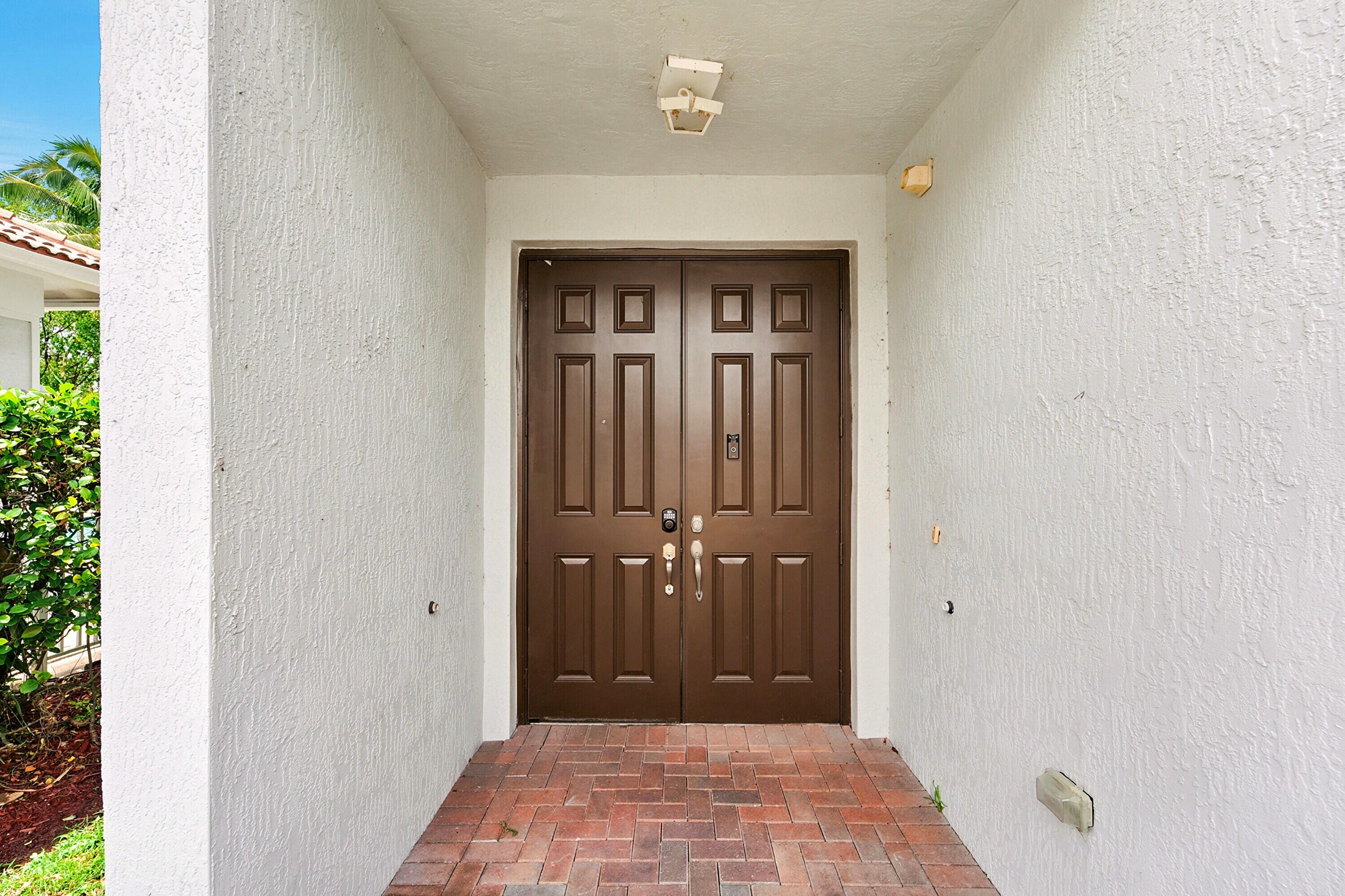 6720 CYPRESS WALK Terrace