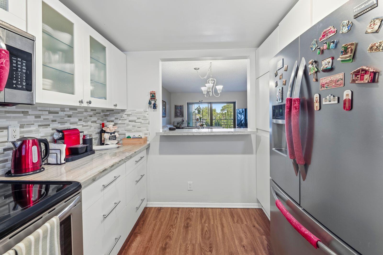 10442 Sunrise Lakes Boulevard Unit: 212
