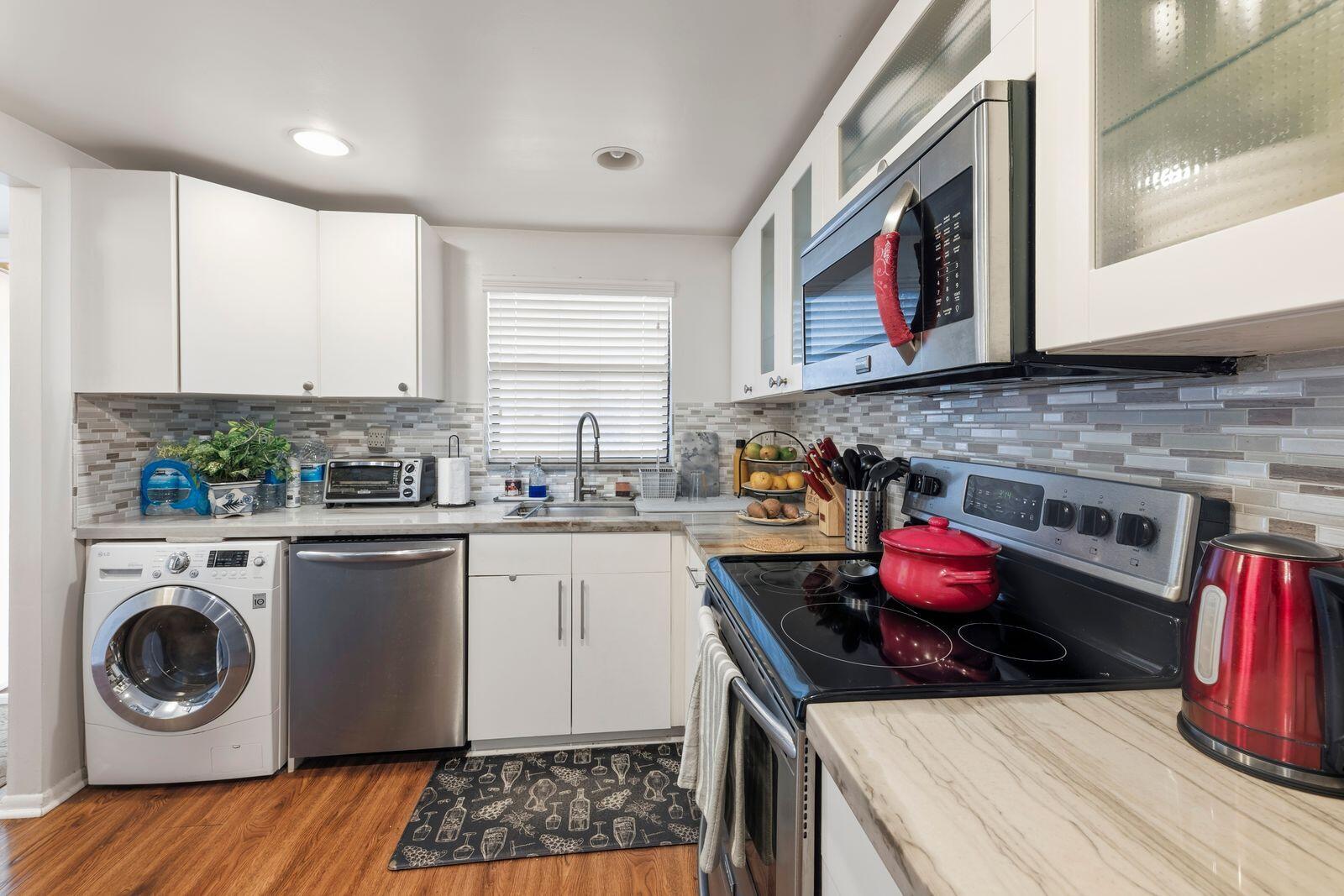 10442 Sunrise Lakes Boulevard Unit: 212