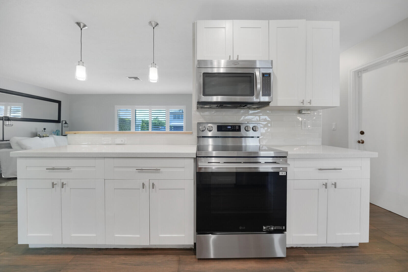 528 NW 15TH Avenue
