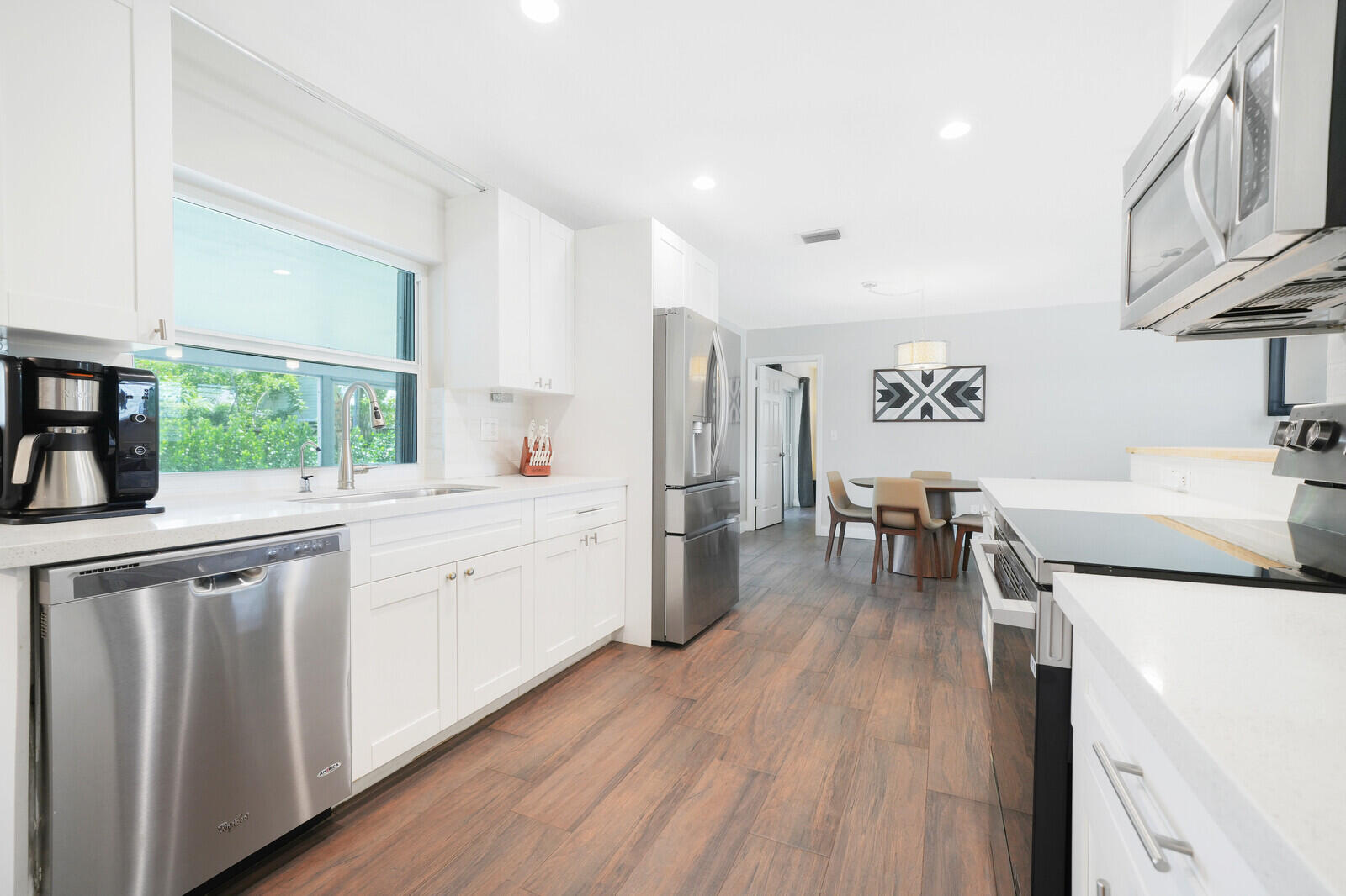 528 NW 15TH Avenue