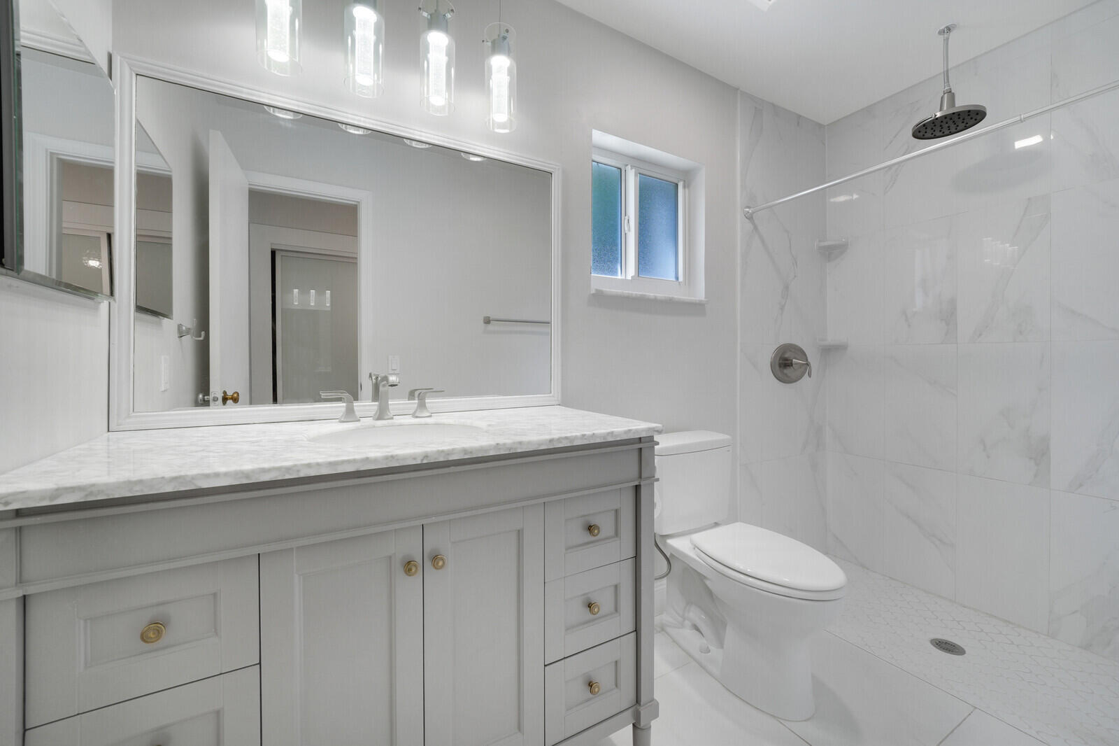 528 NW 15TH Avenue