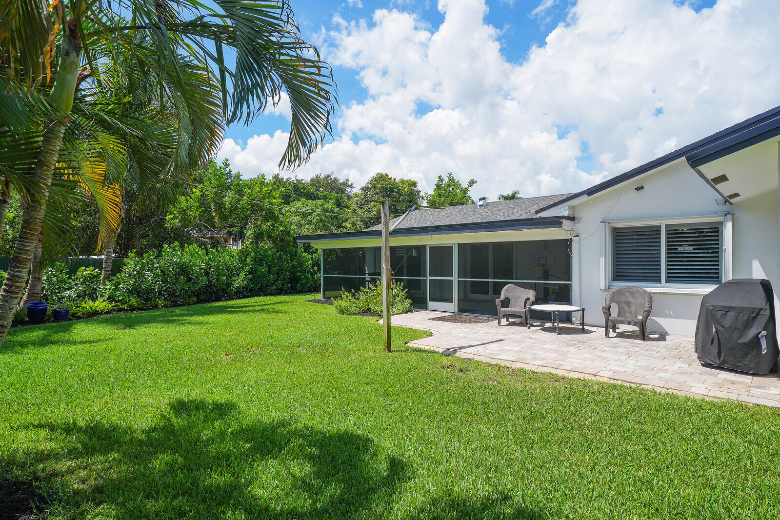 528 NW 15TH Avenue