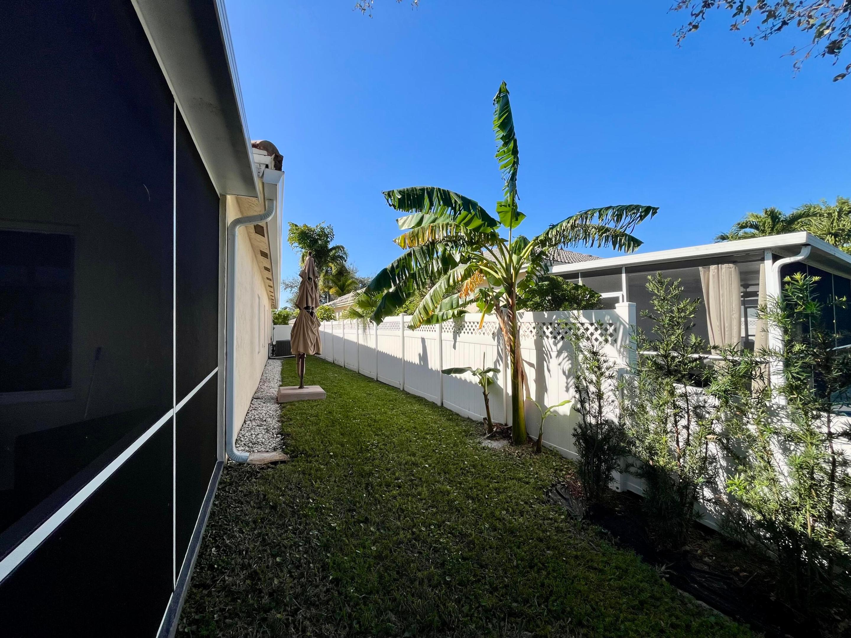 1334 SW 44TH Terrace