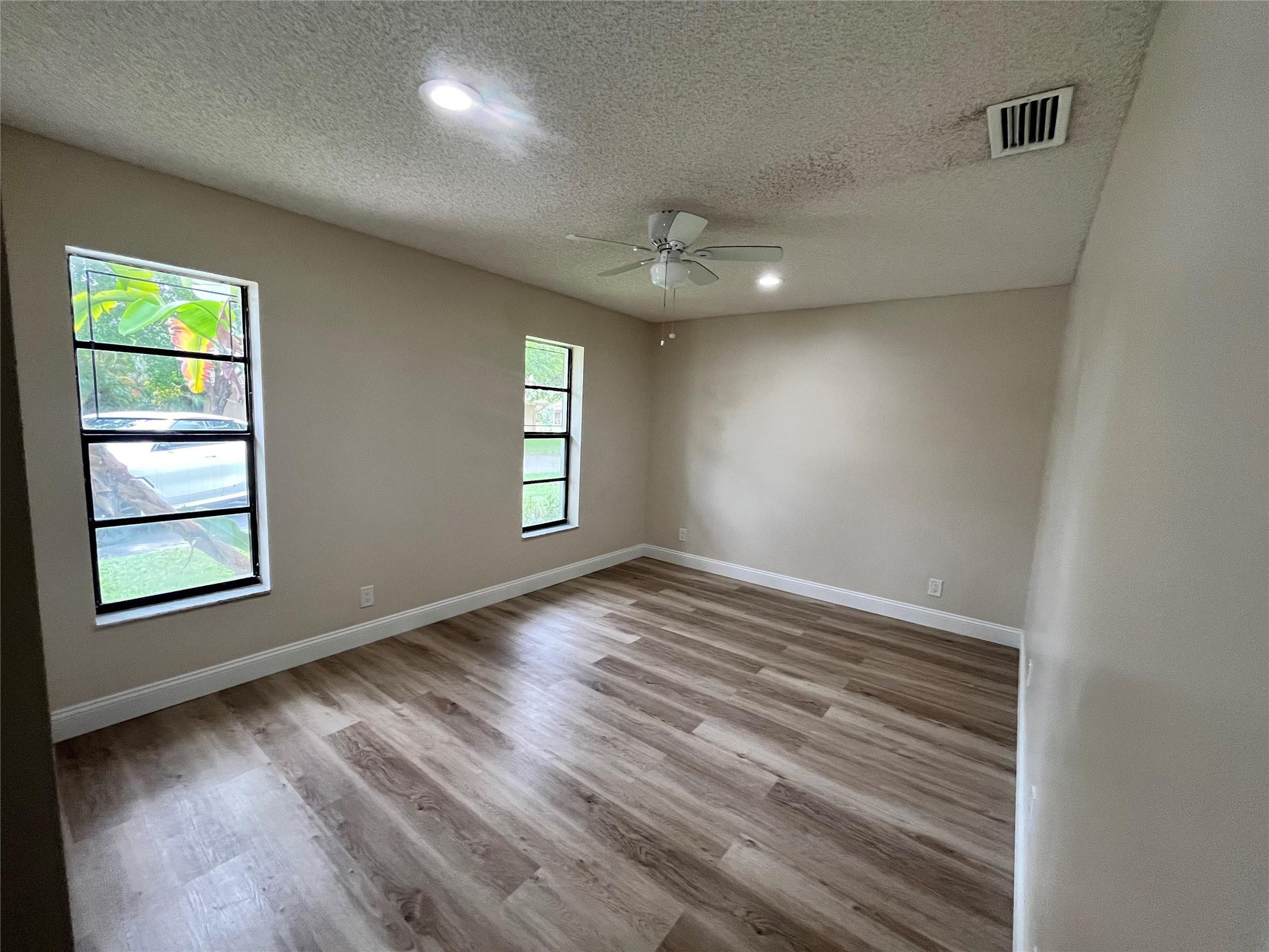 11375 NW 19TH Drive