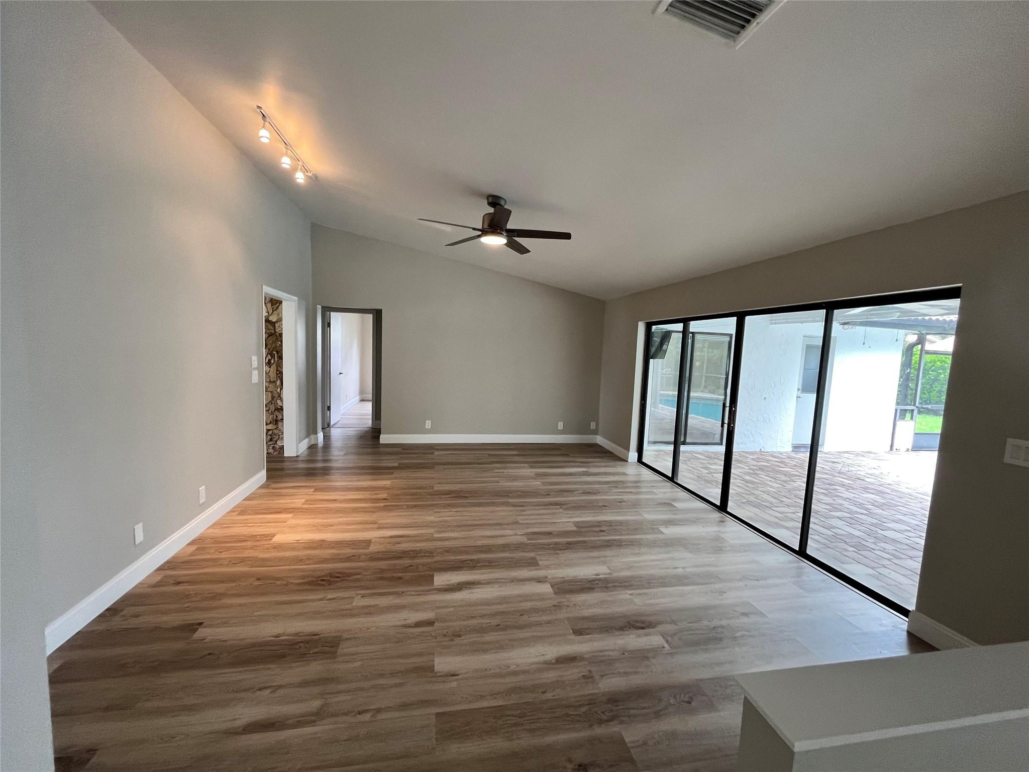 11375 NW 19TH Drive