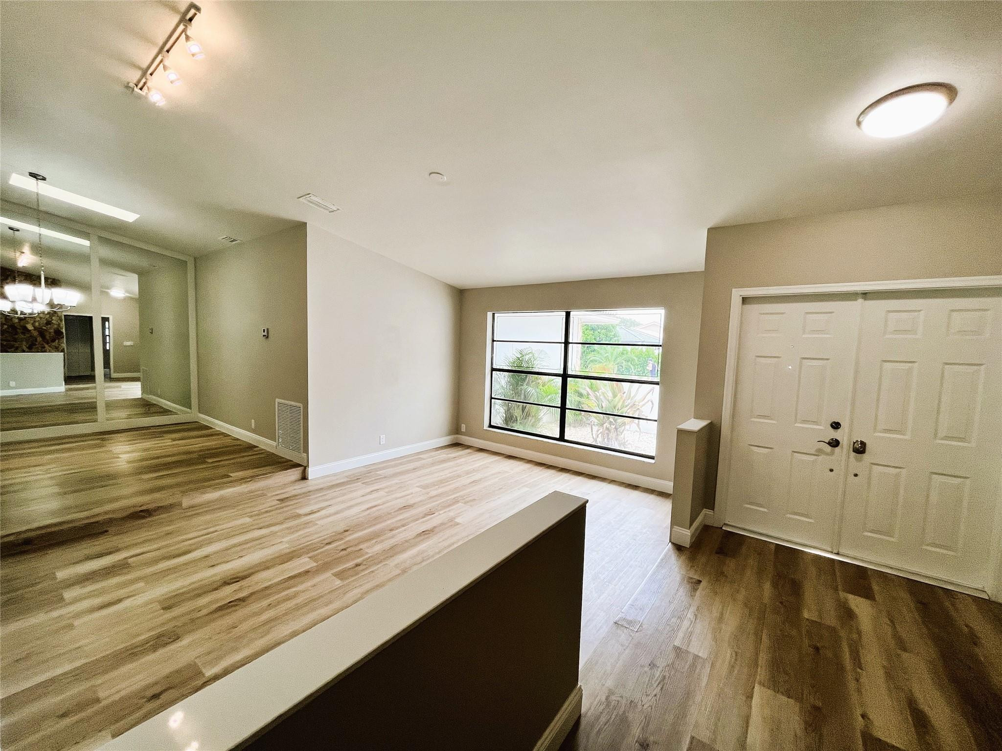 11375 NW 19TH Drive