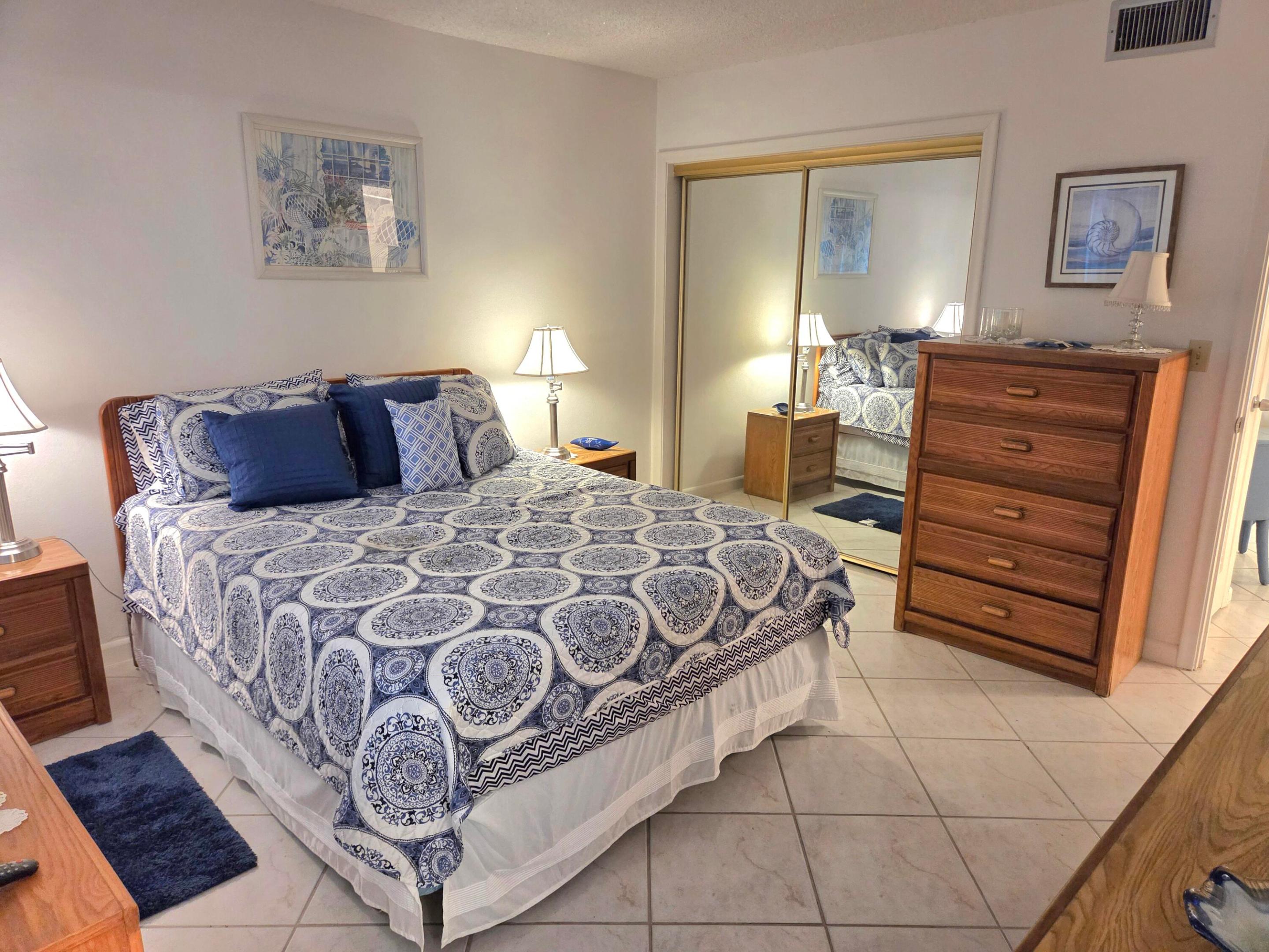 2100 NE 38TH Street 110